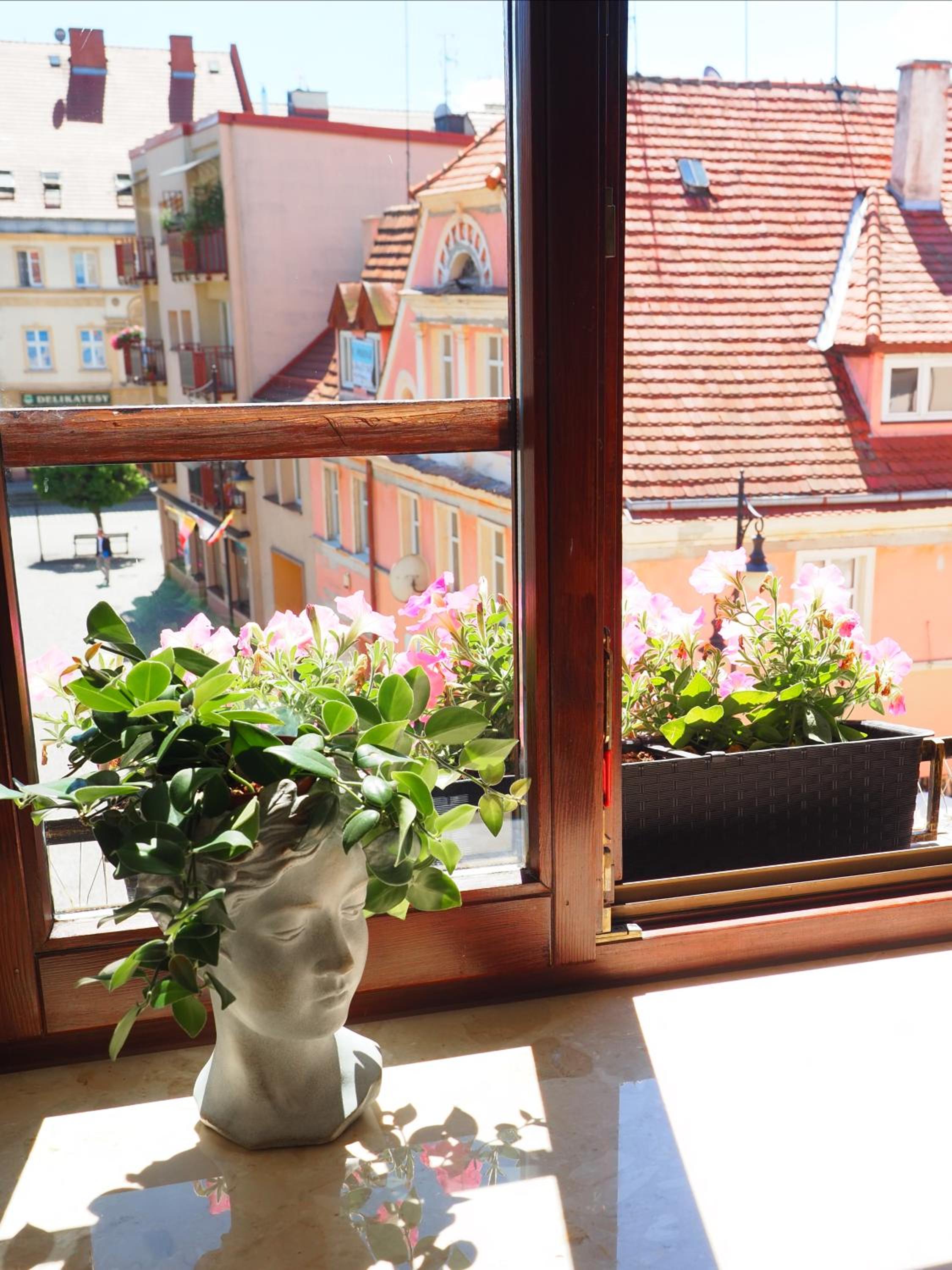 Small Double Room - Photo 9