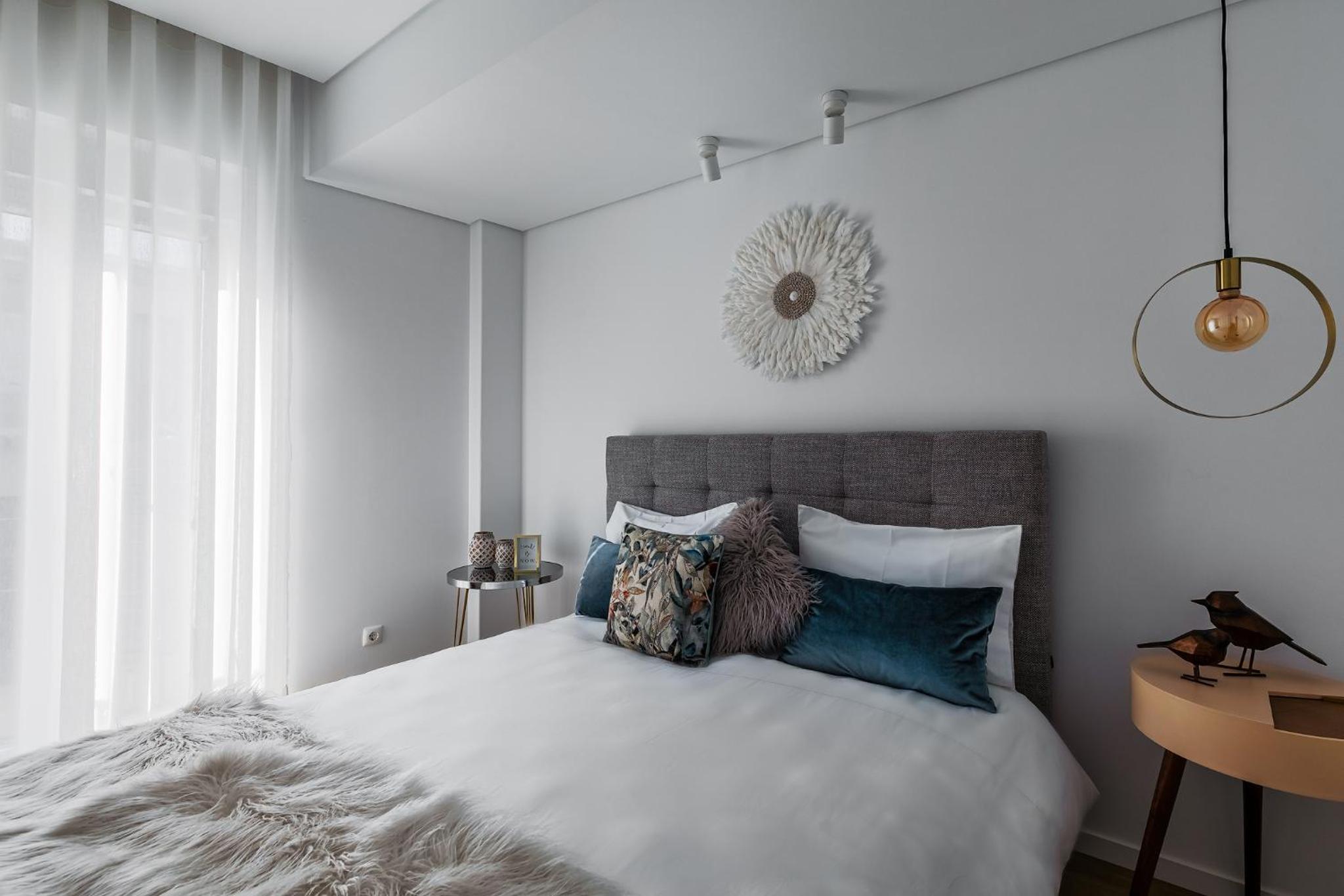 One-Bedroom Apartment - Photo 36