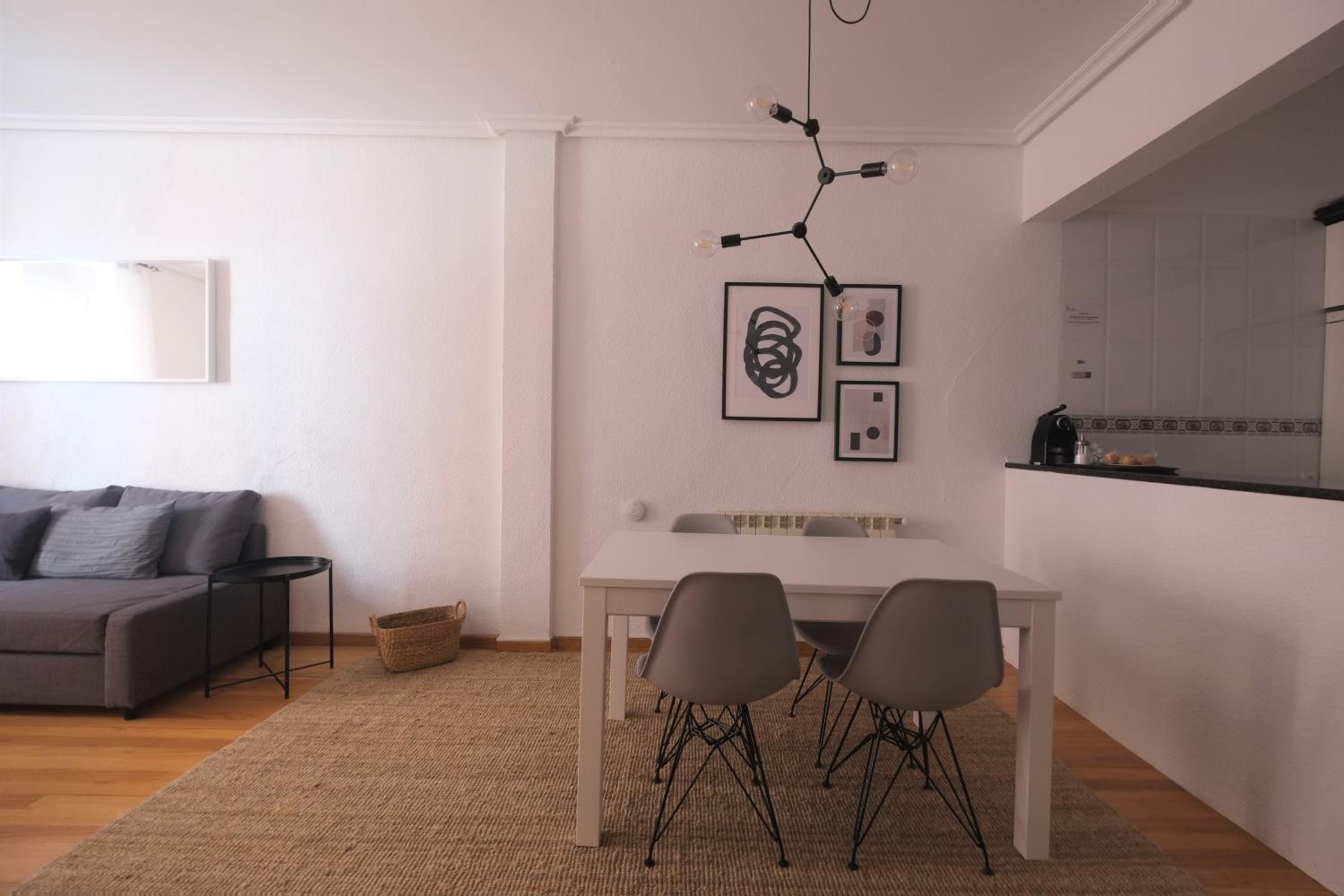 Two-Bedroom Apartment - Photo 11