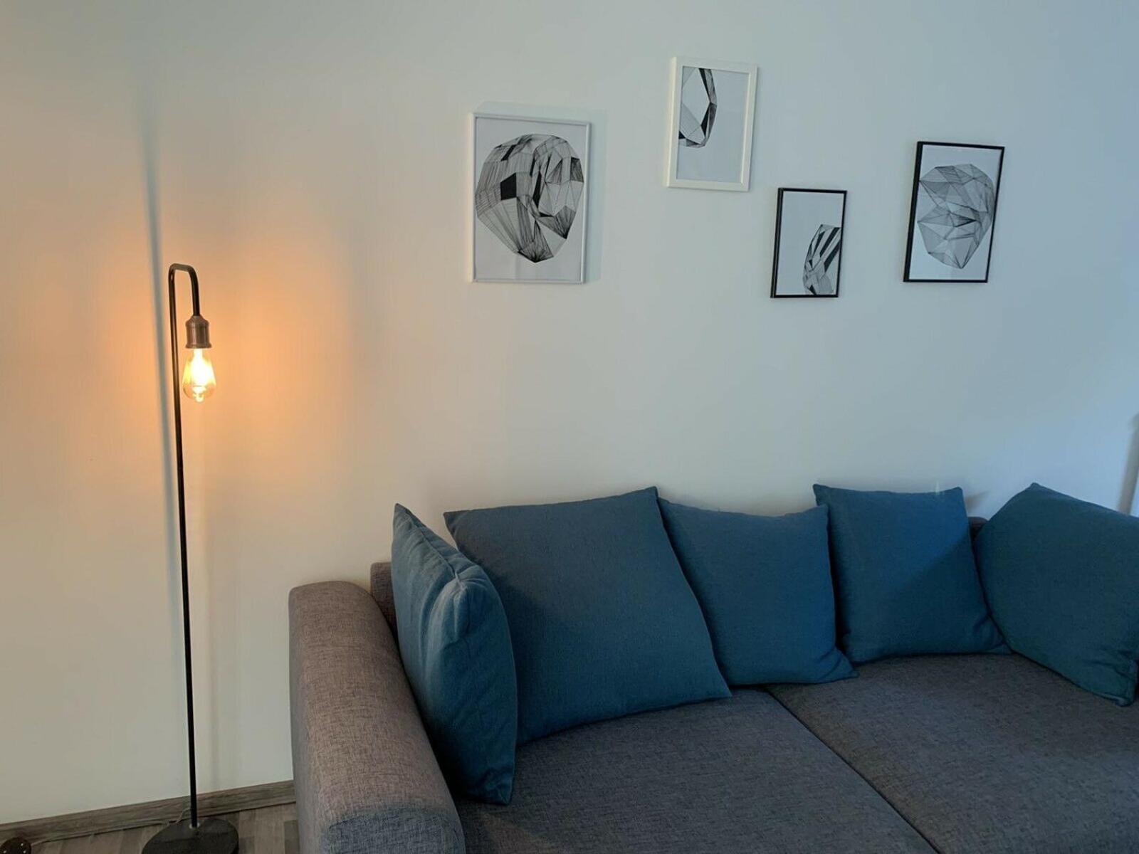 One-Bedroom Apartment photo 2