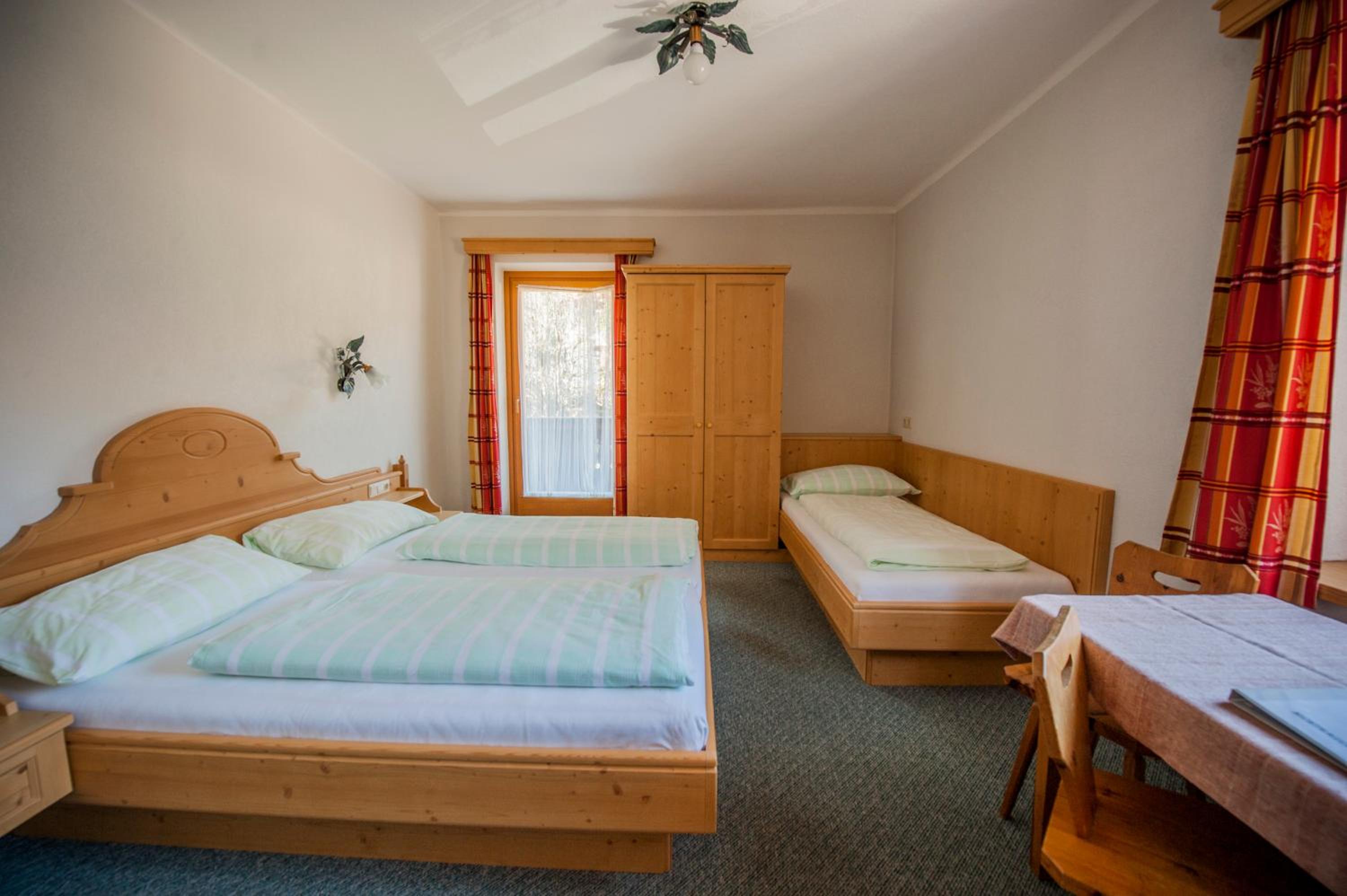 Triple Room photo 3