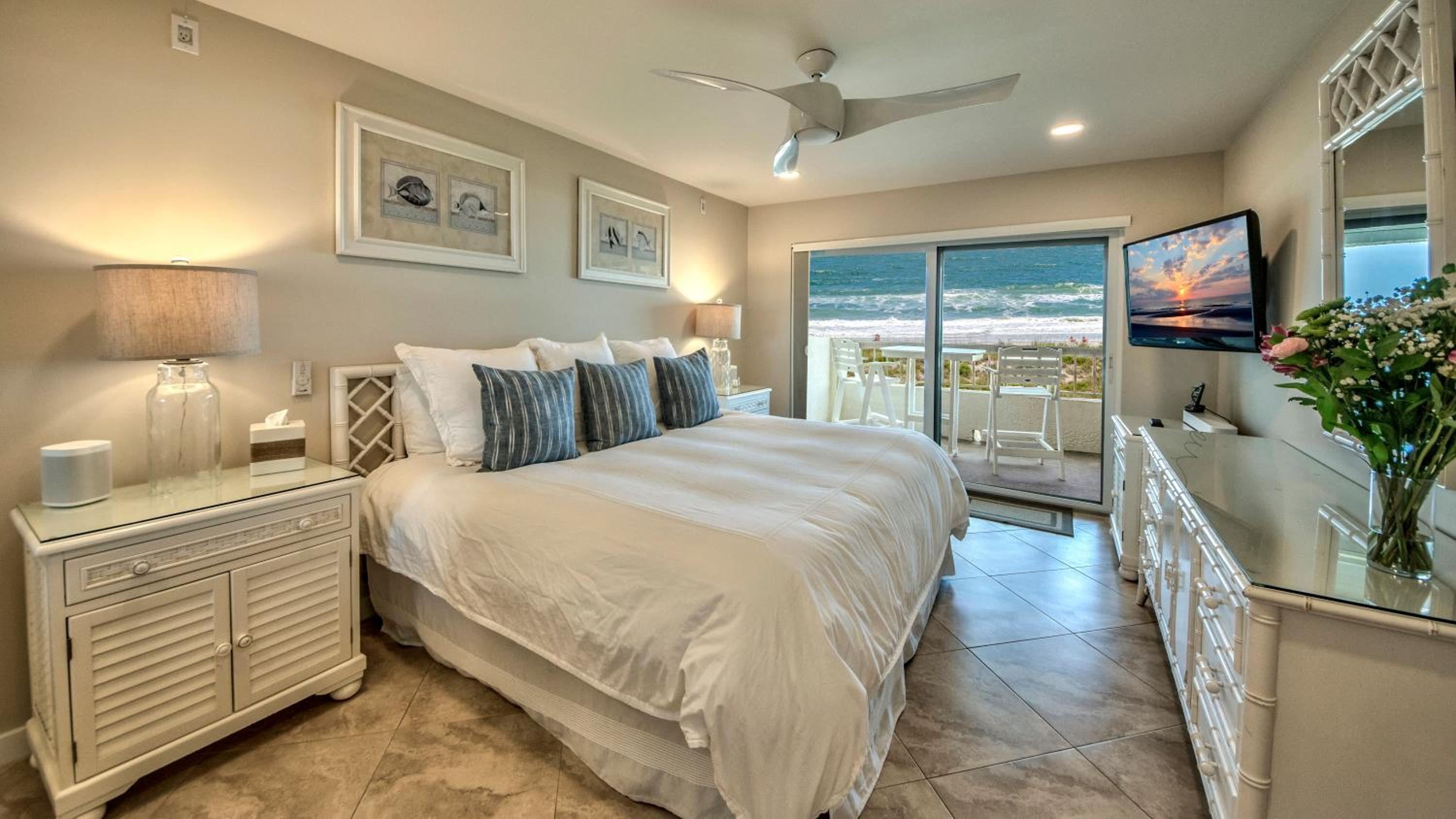 Apartment with Sea View photo 1