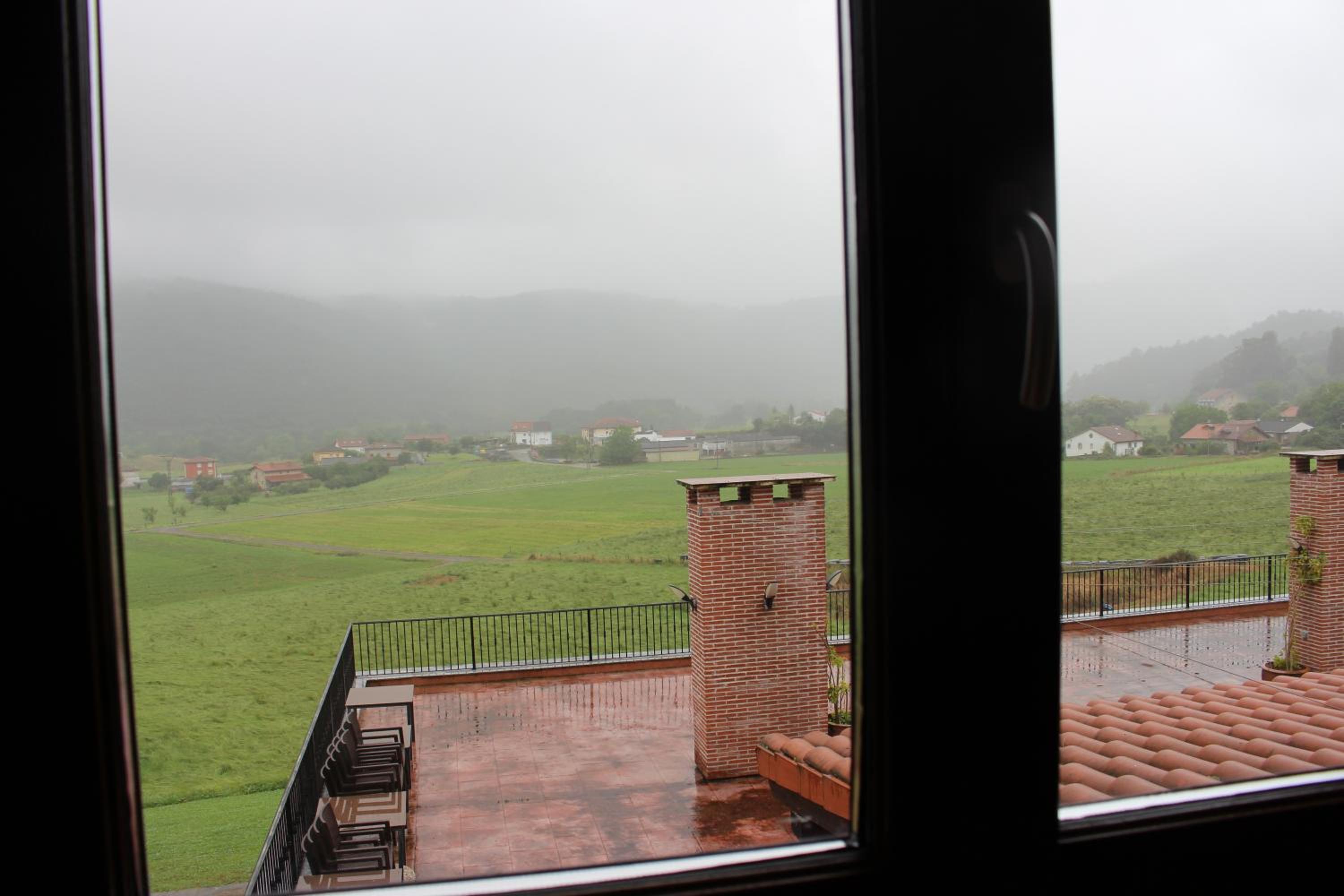 Double Room - Photo 21