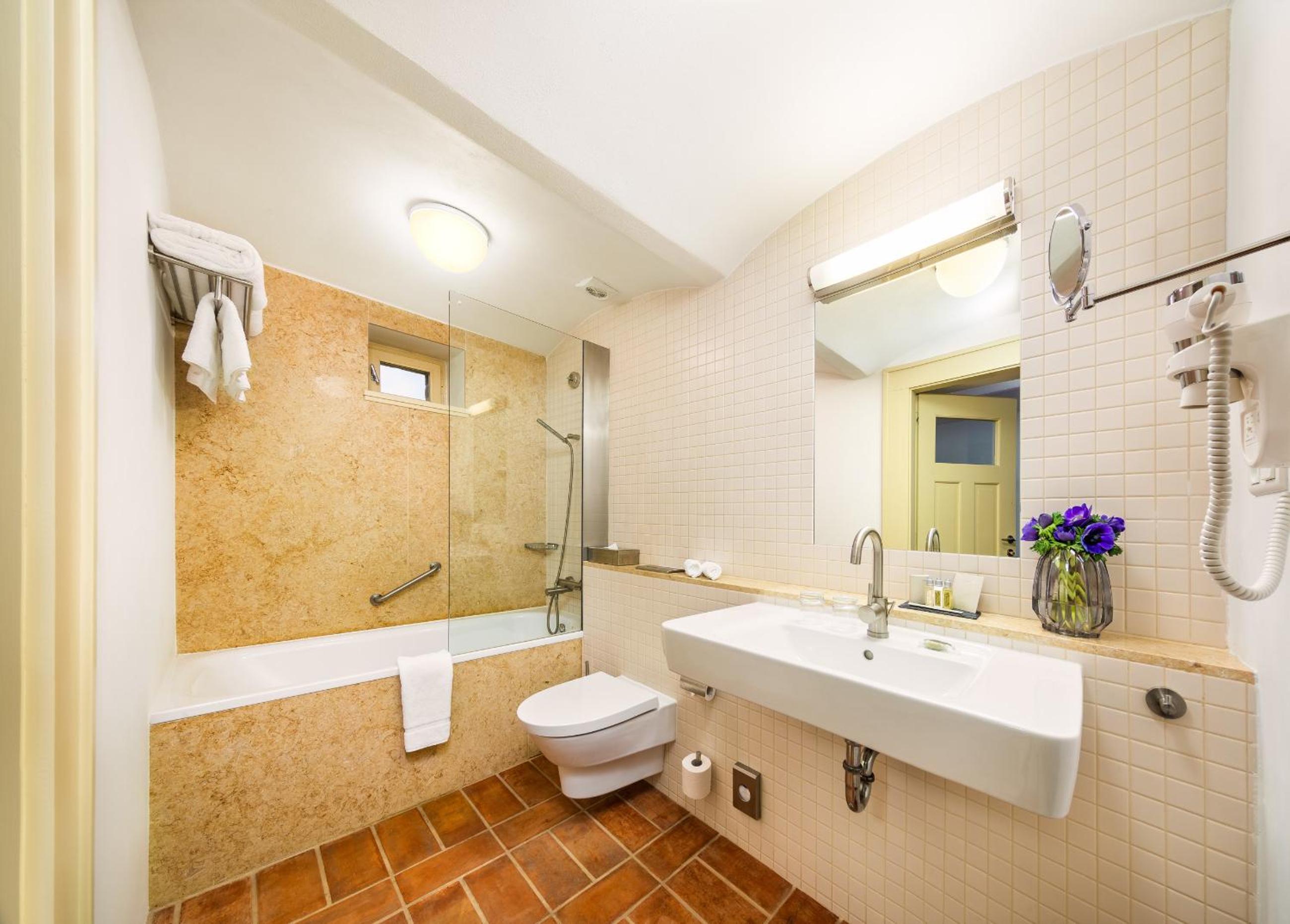 Family Suite - Photo 6