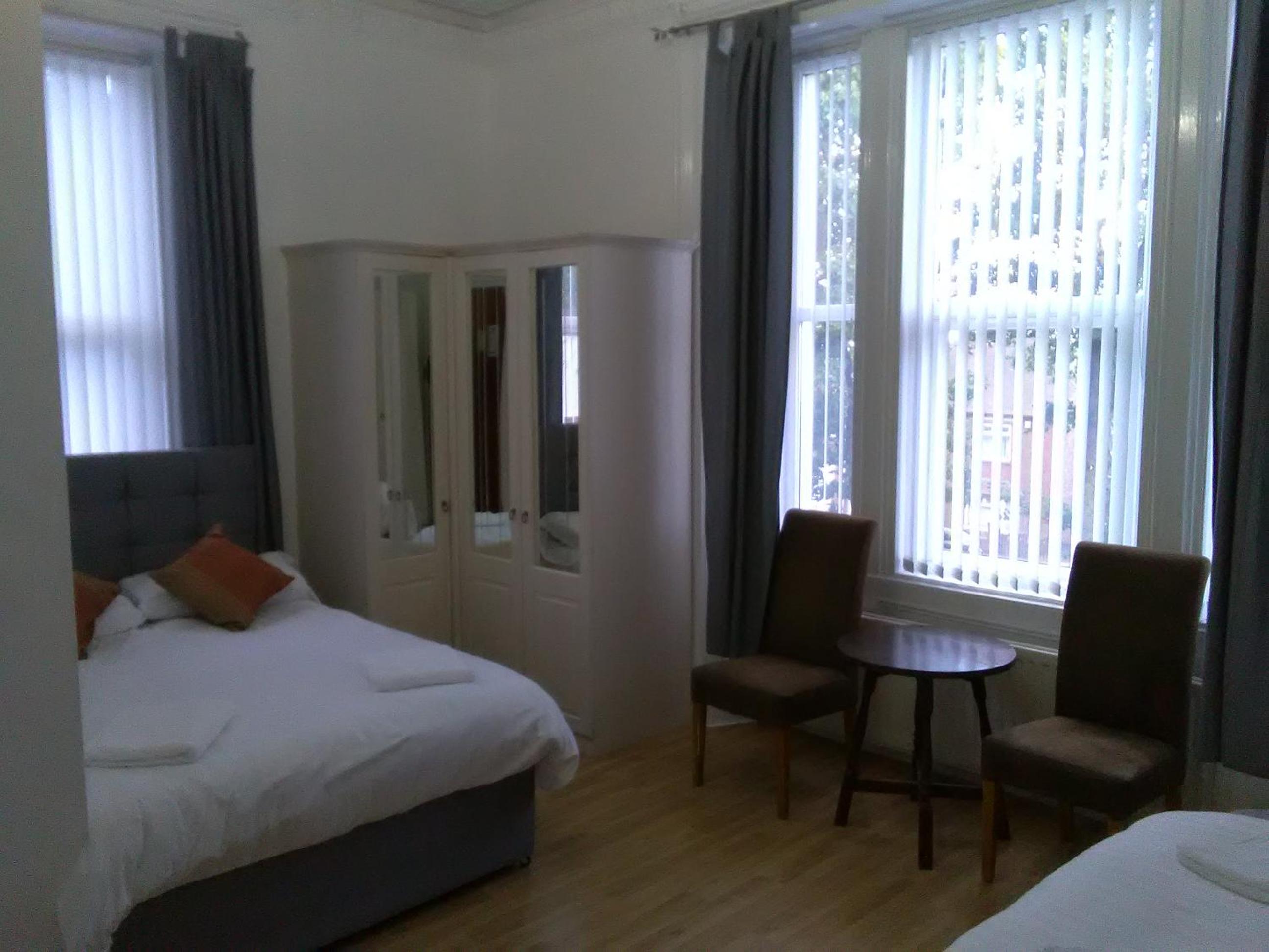 Quadruple Room With Private Bathroom