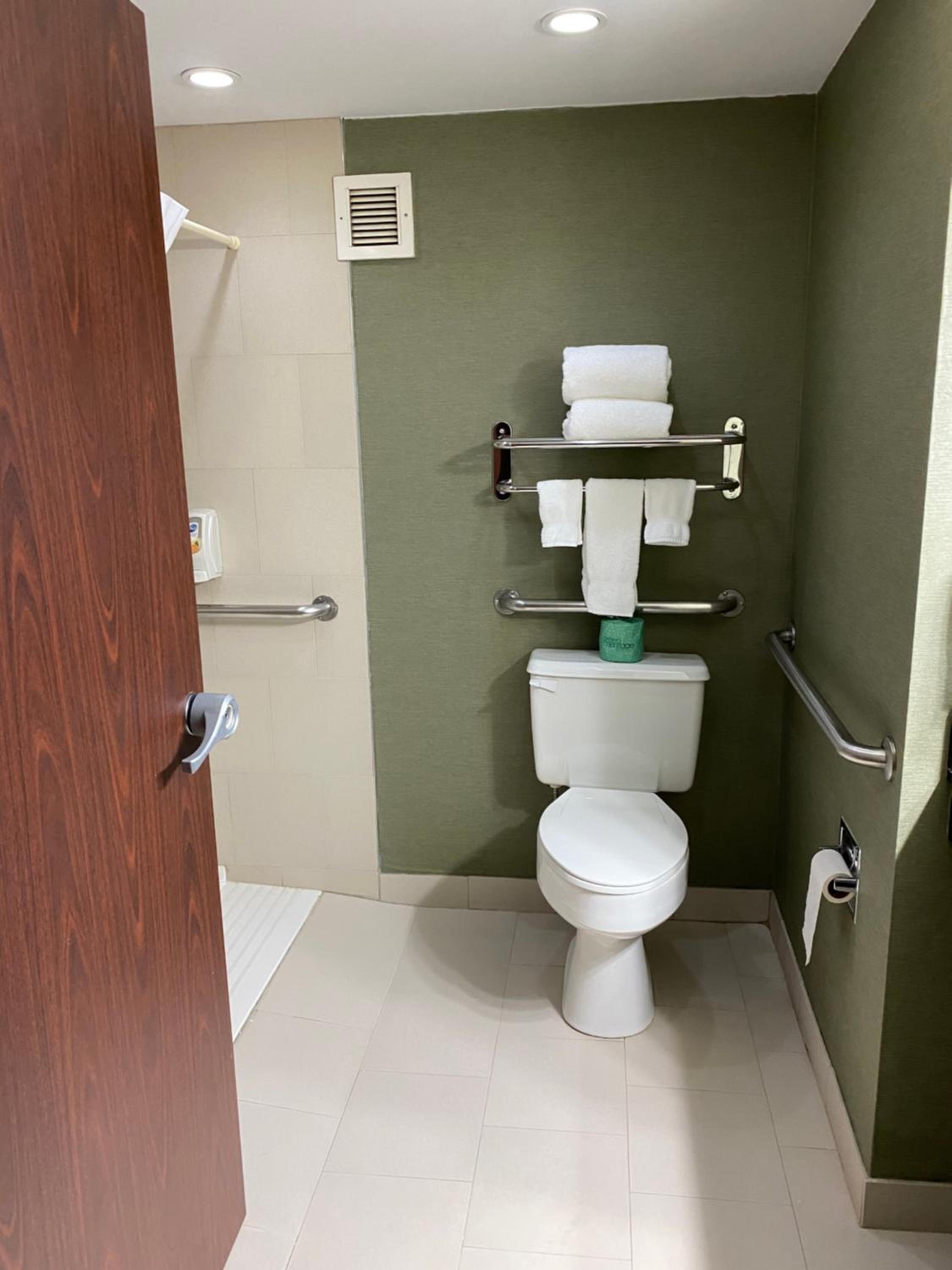 King Room - Disability Access - Photo 2