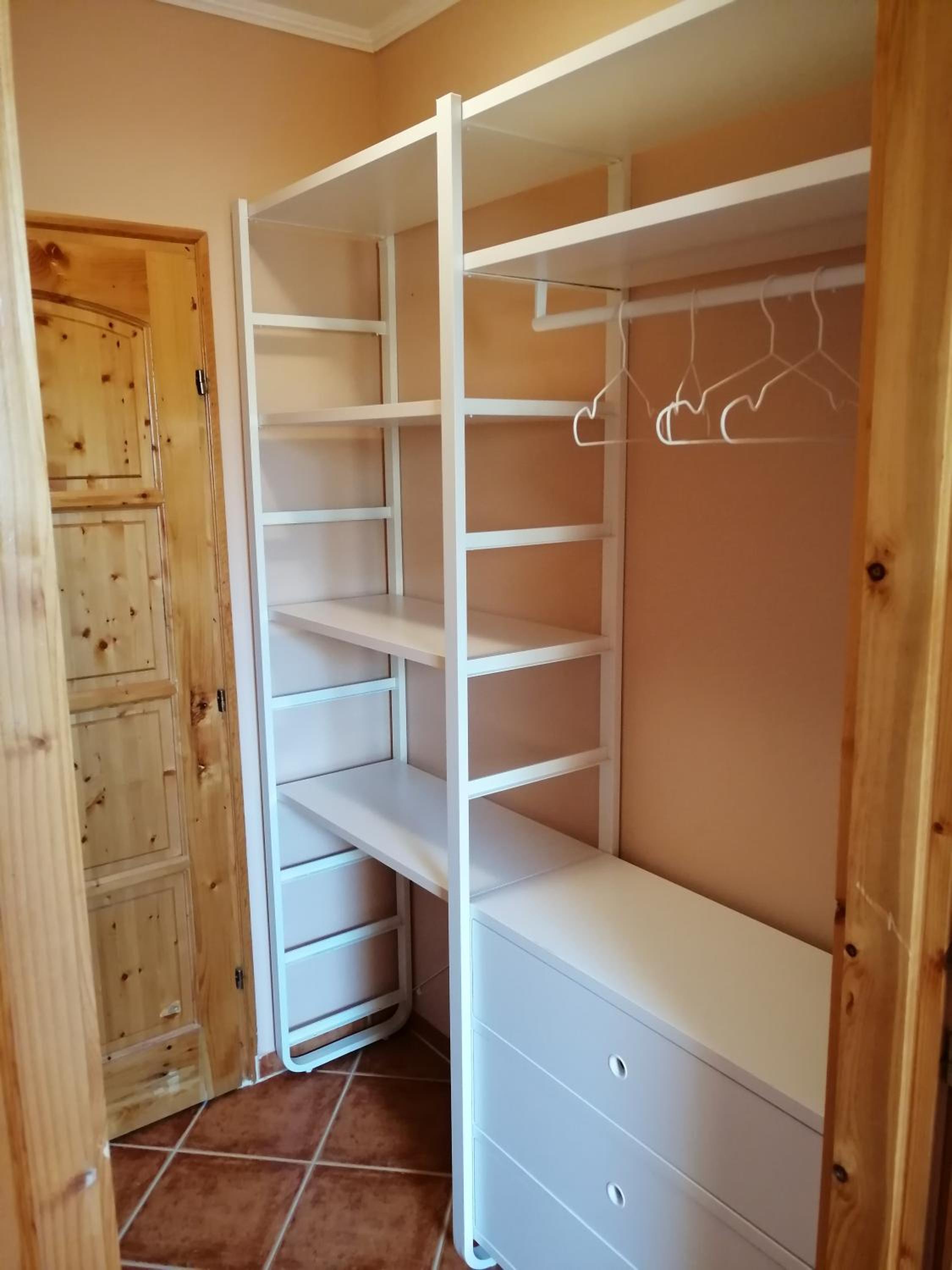 Triple Room with Shower - Photo 13