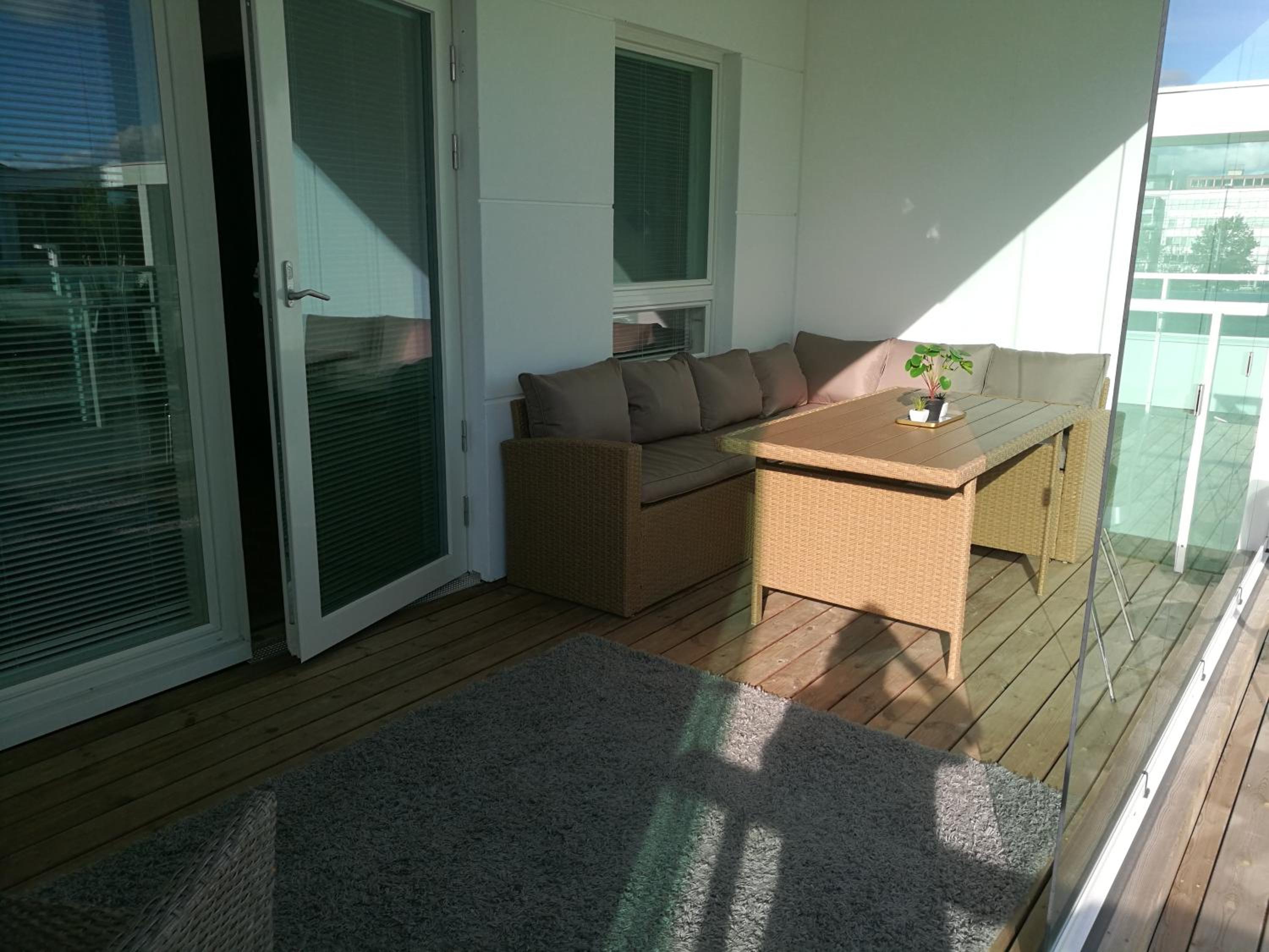 Two-Bedroom Apartment - Photo 2