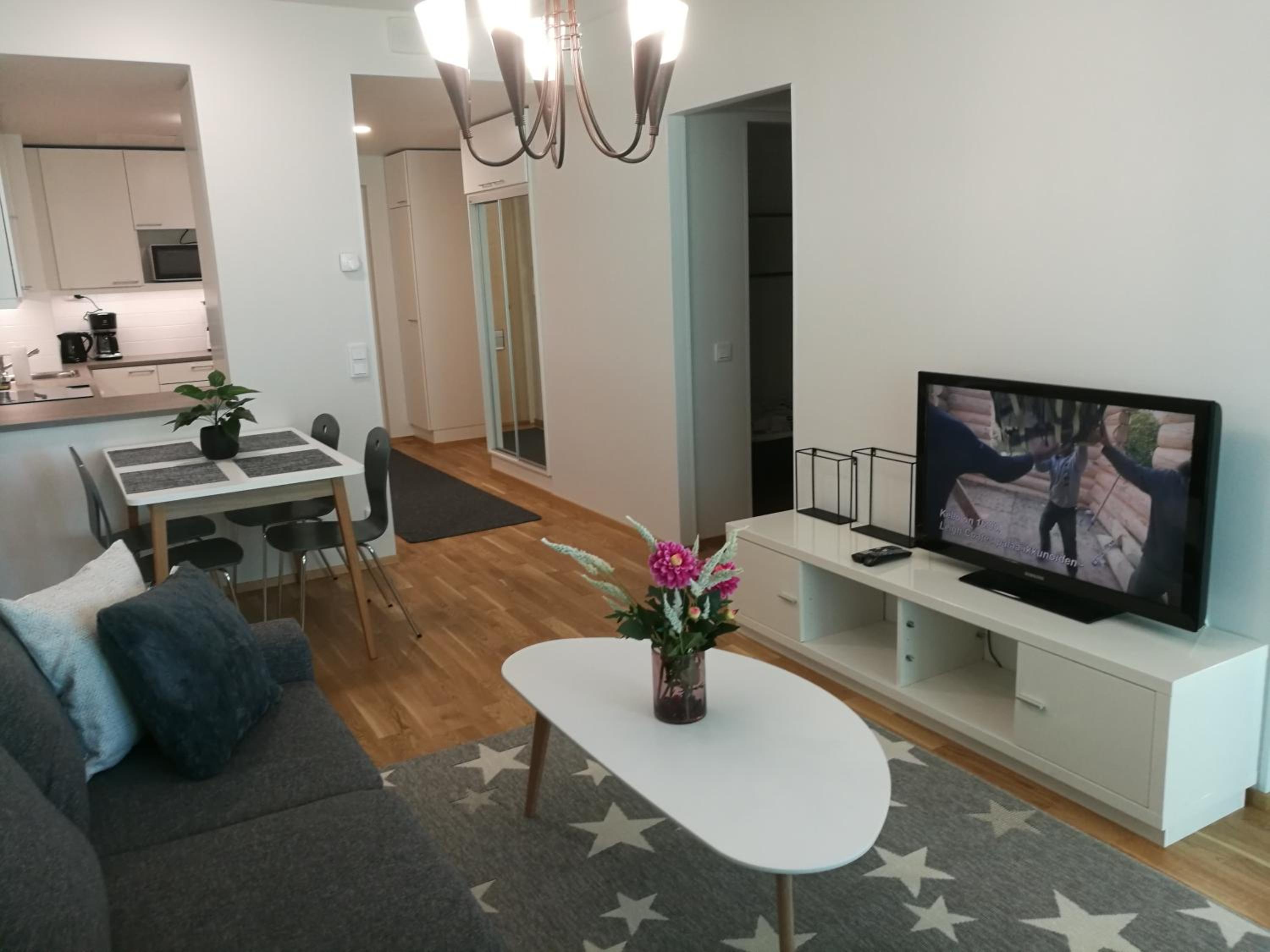 Two-Bedroom Apartment - Photo 14