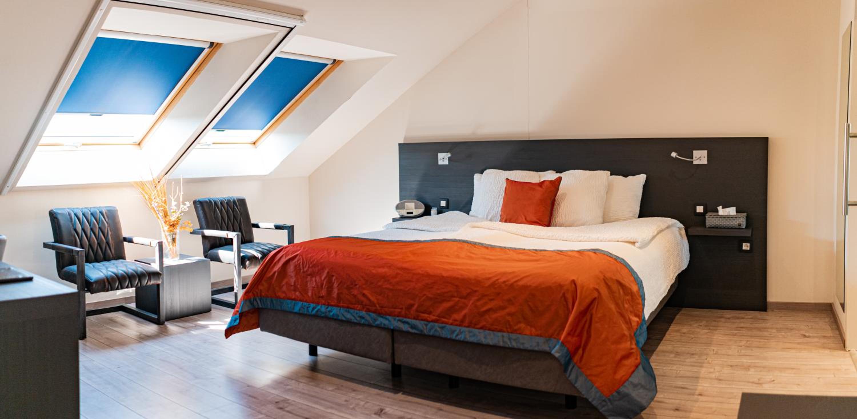 Standard Double or Twin Room - Photo 1