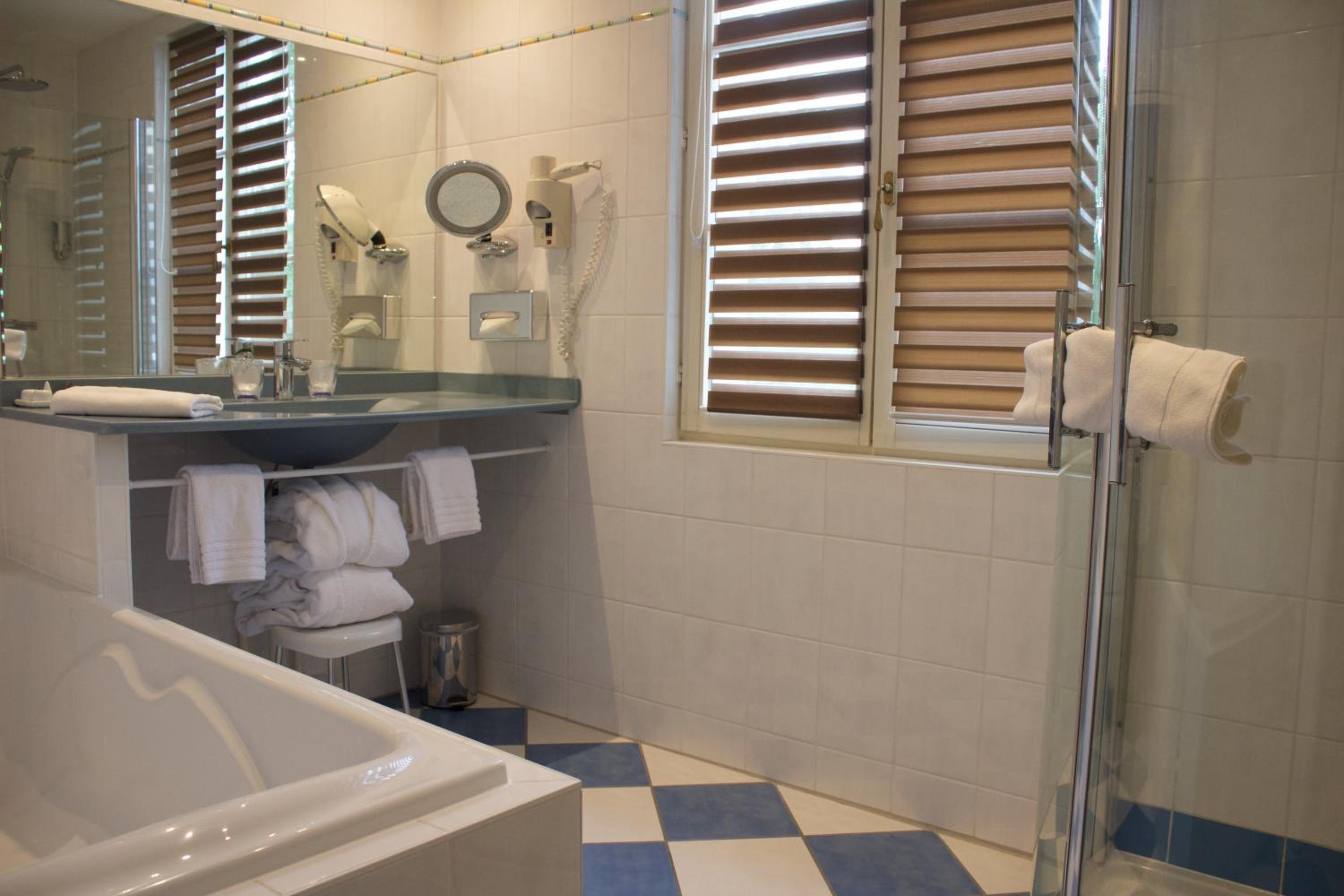 Deluxe Double Room - Photo 4