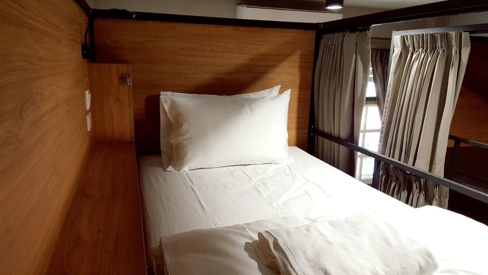 Bed in 8-Bed Mixed Dormitory Room photo 2