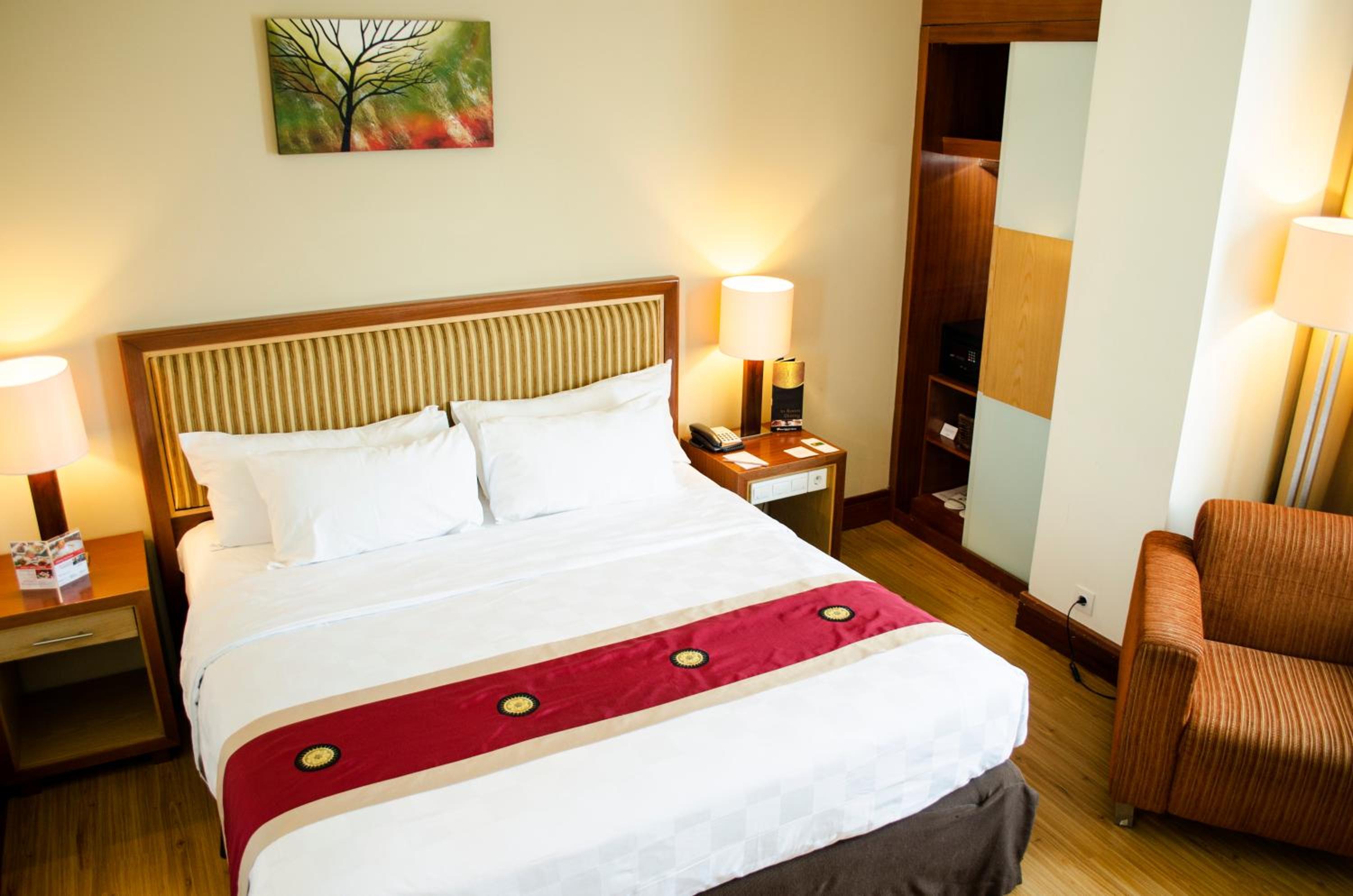 Superior Deluxe Double Room  - Photo 4
