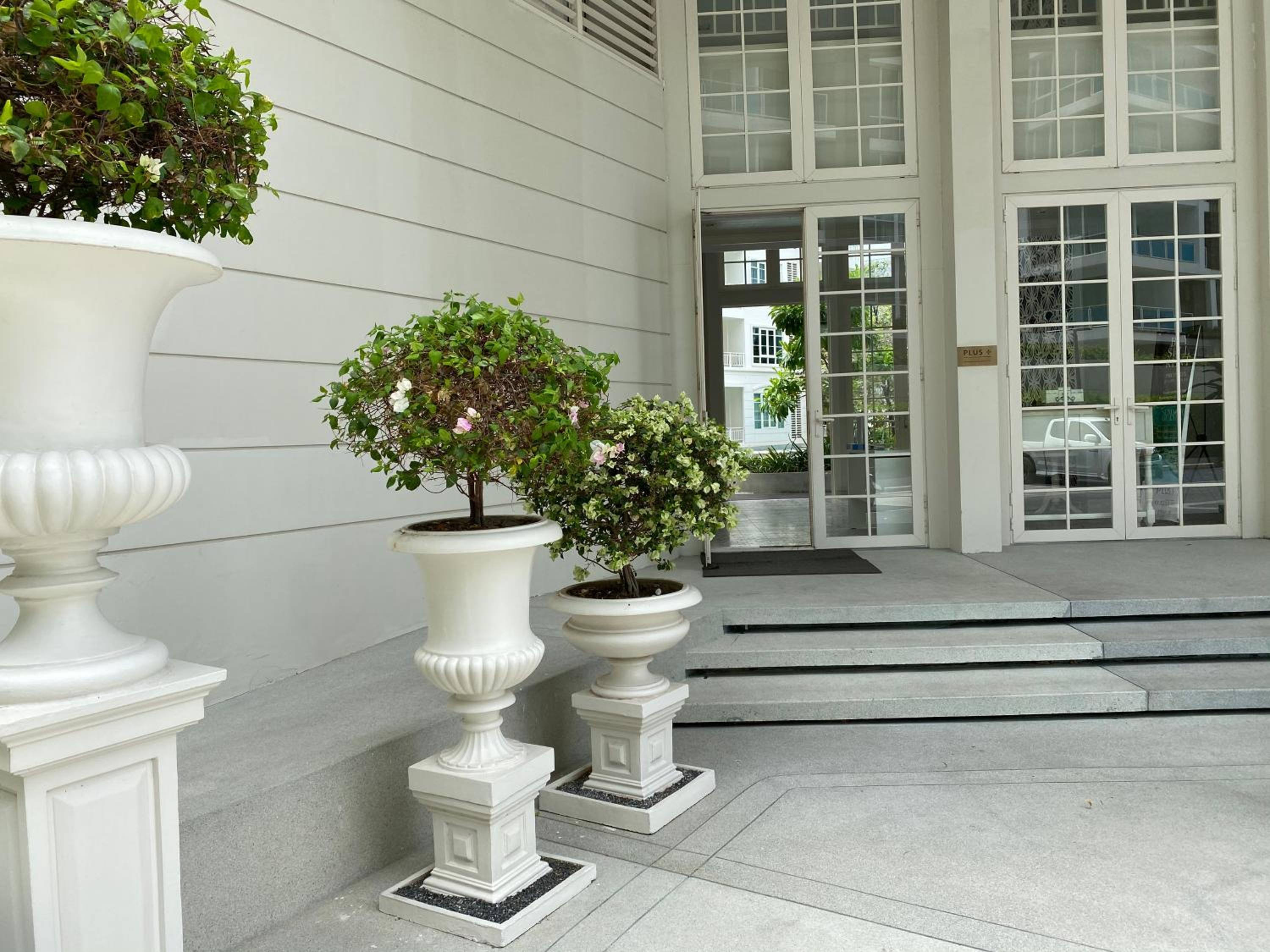Standard Family Room - Photo 21