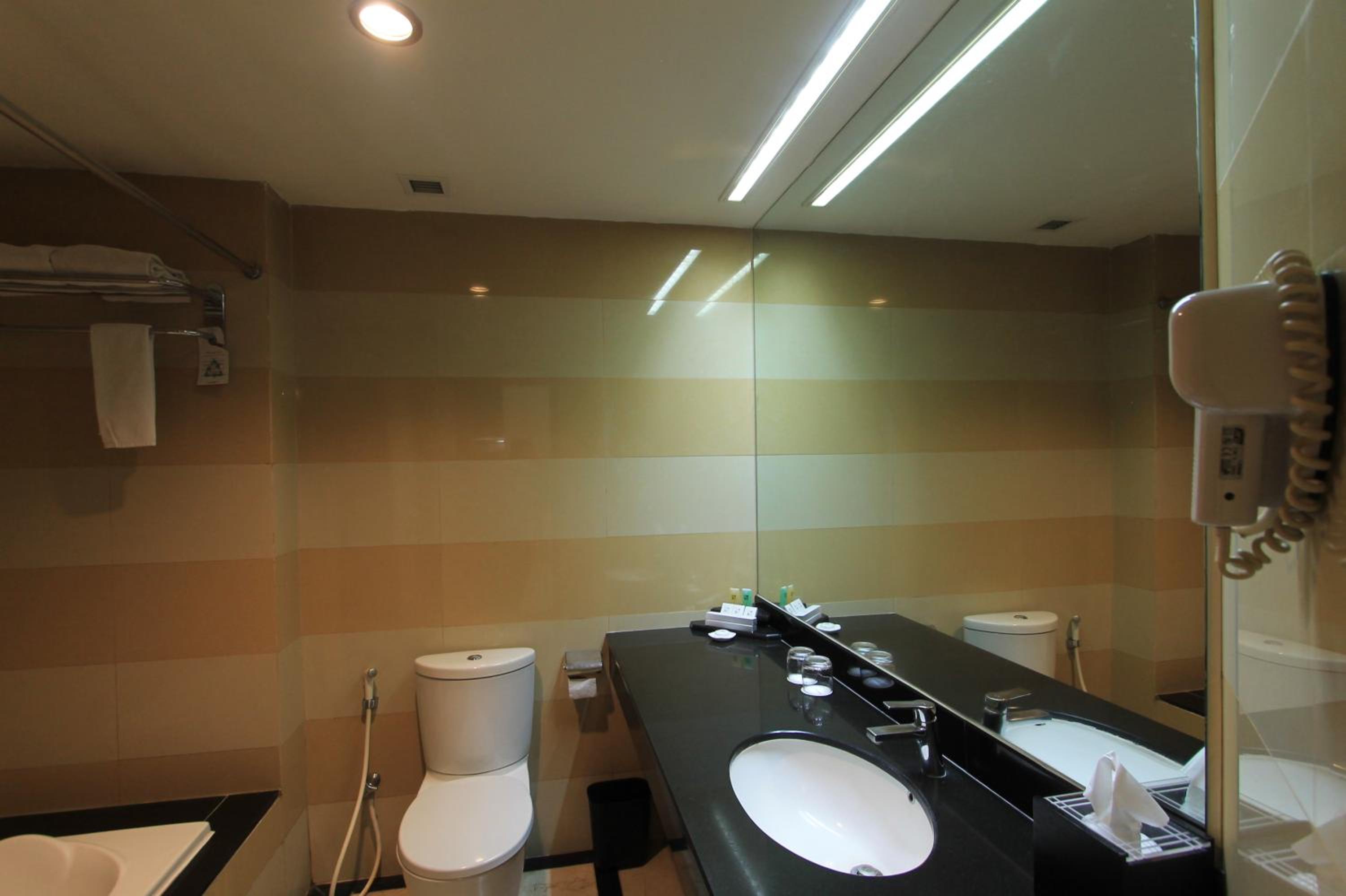 Deluxe Twin Room - Photo 4