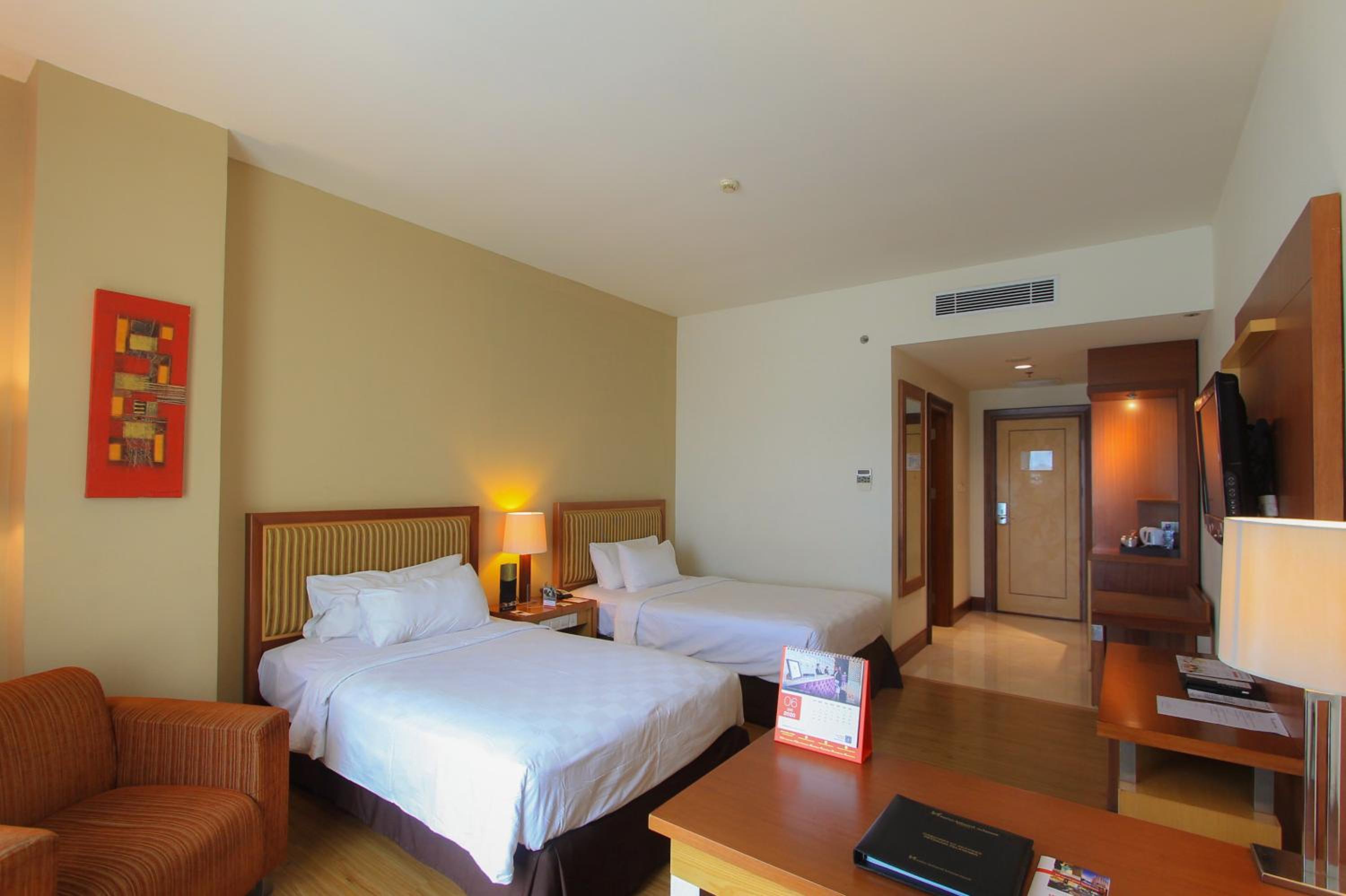 Deluxe Twin Room - Photo 7