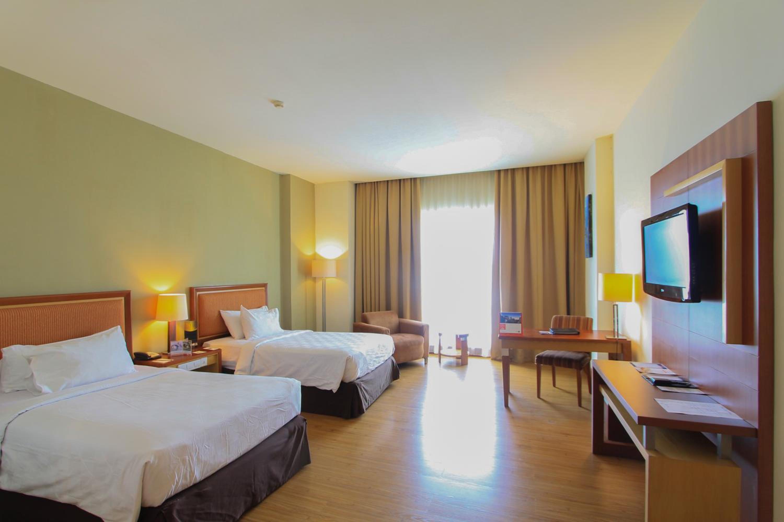 Superior Deluxe Twin Room - Photo 3
