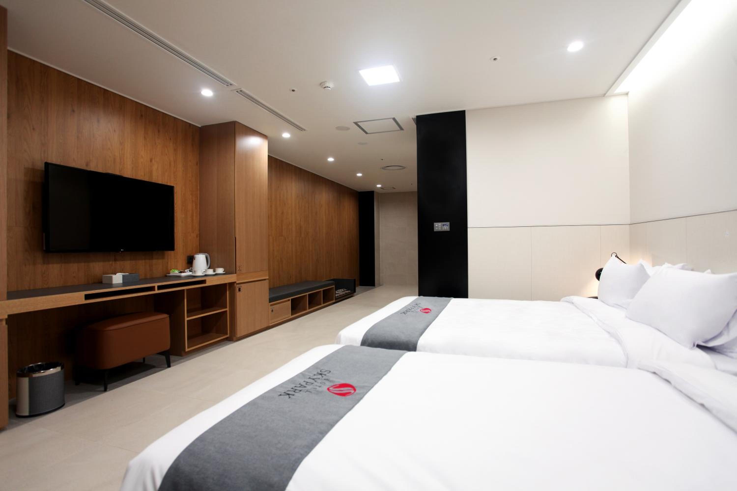 Deluxe Twin Room - Photo 5