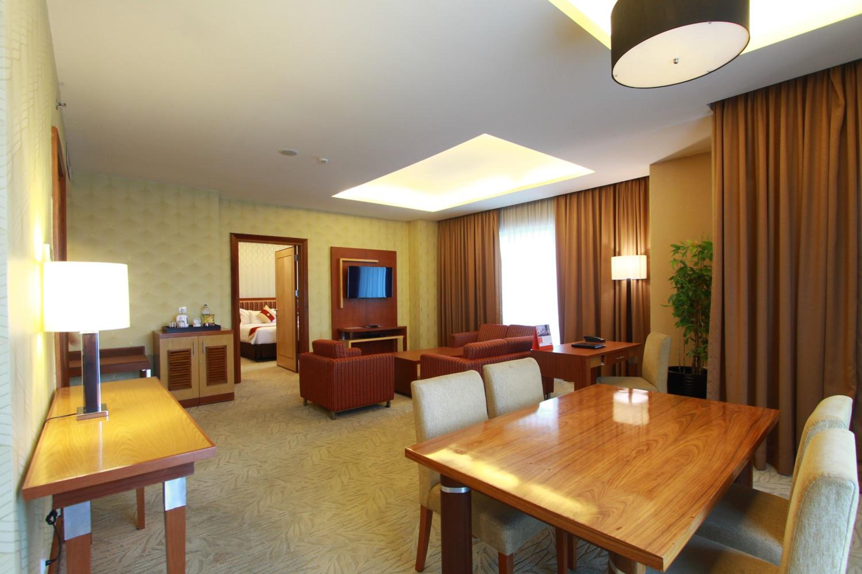 Royal Suite - Photo 8