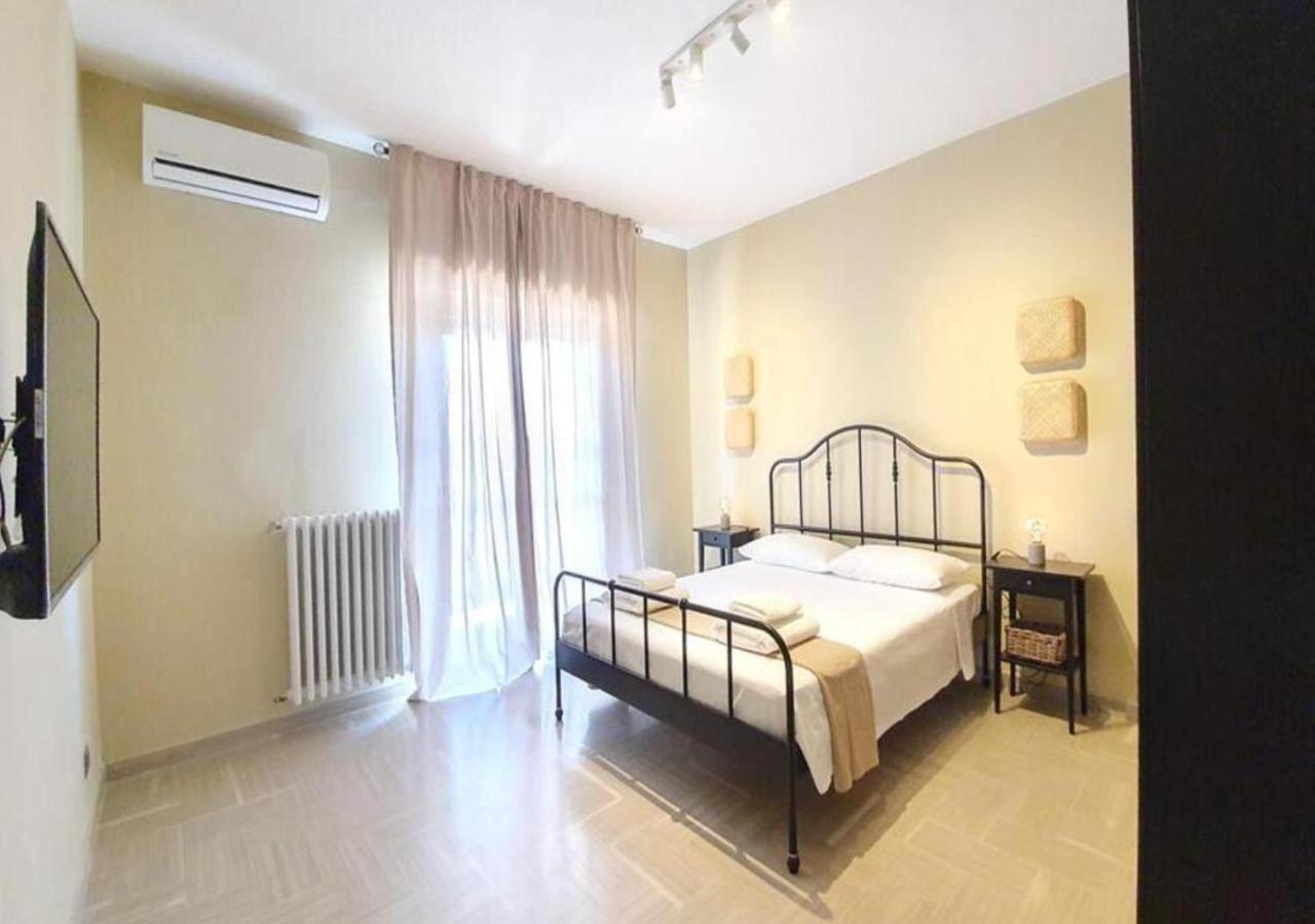 Double Room with Private Bathroom - Photo 1
