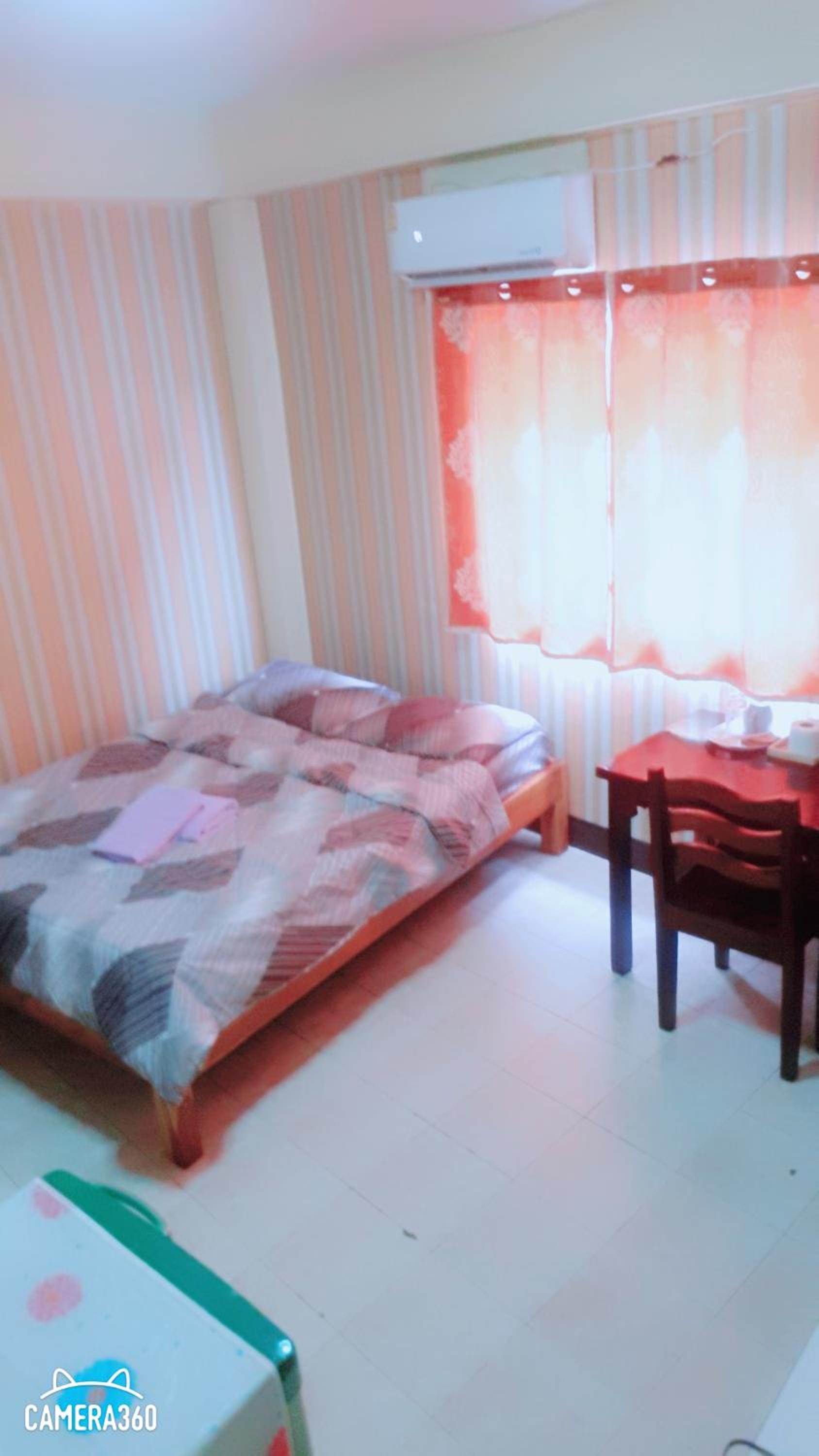 Small Double Room - Photo 11