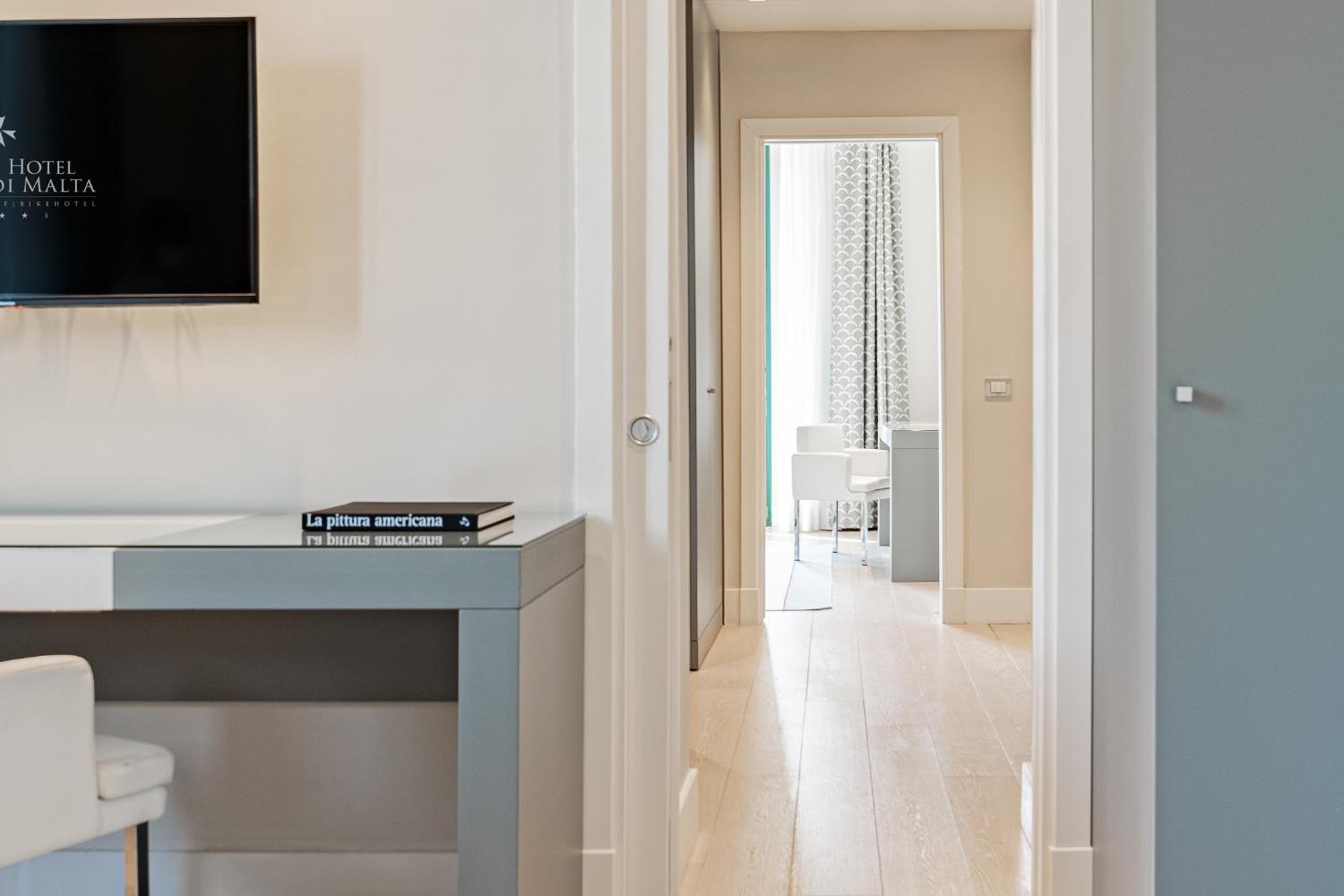 Junior Suite - Photo 2