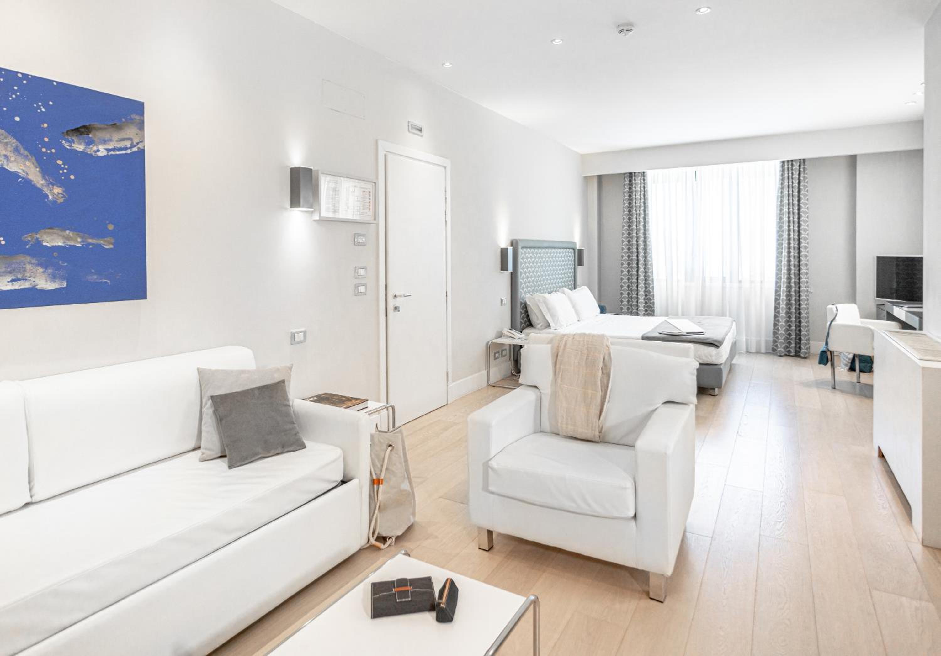 Junior Suite - Photo 7