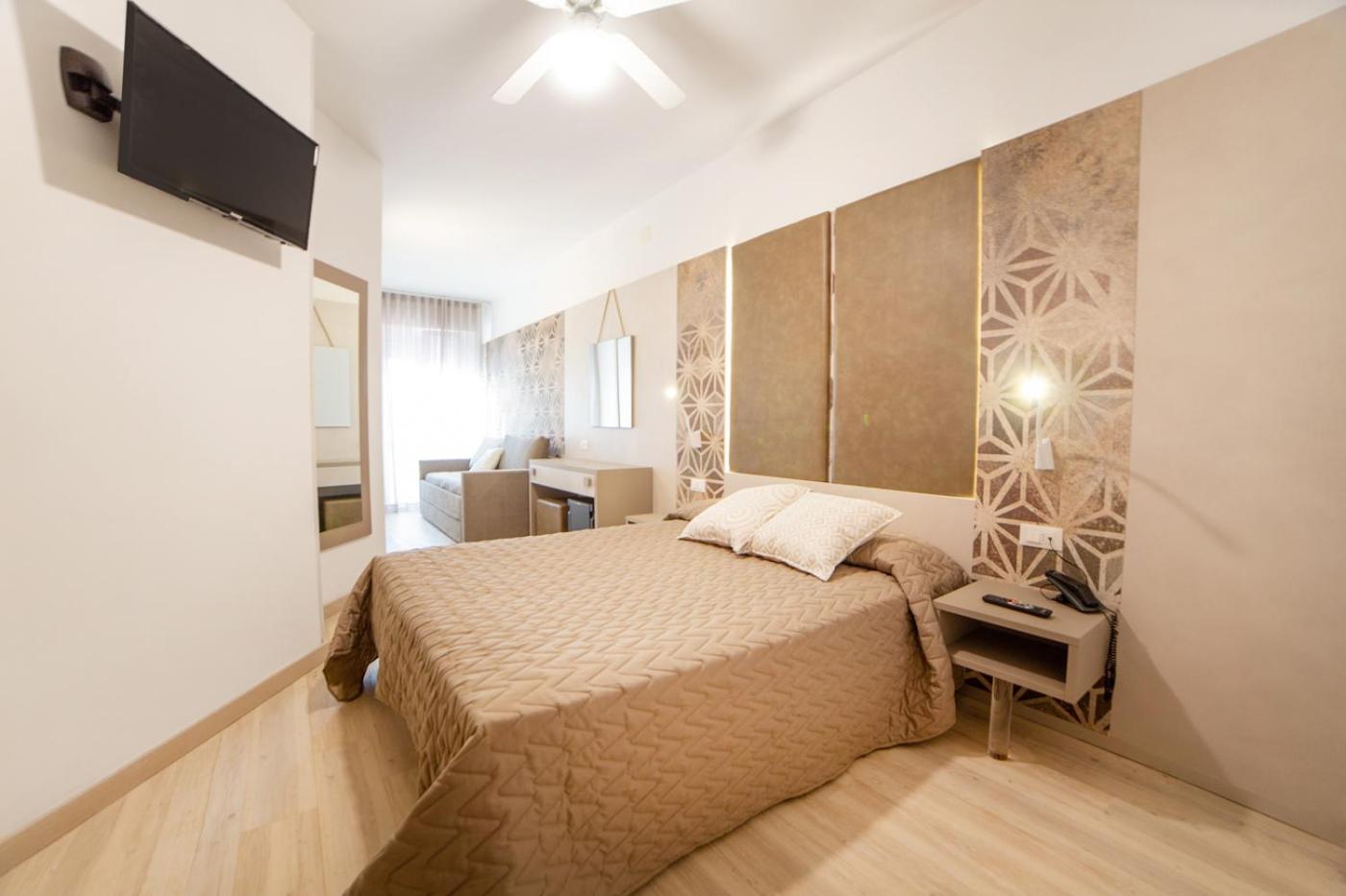 Quadruple Room with Balcony photo 1