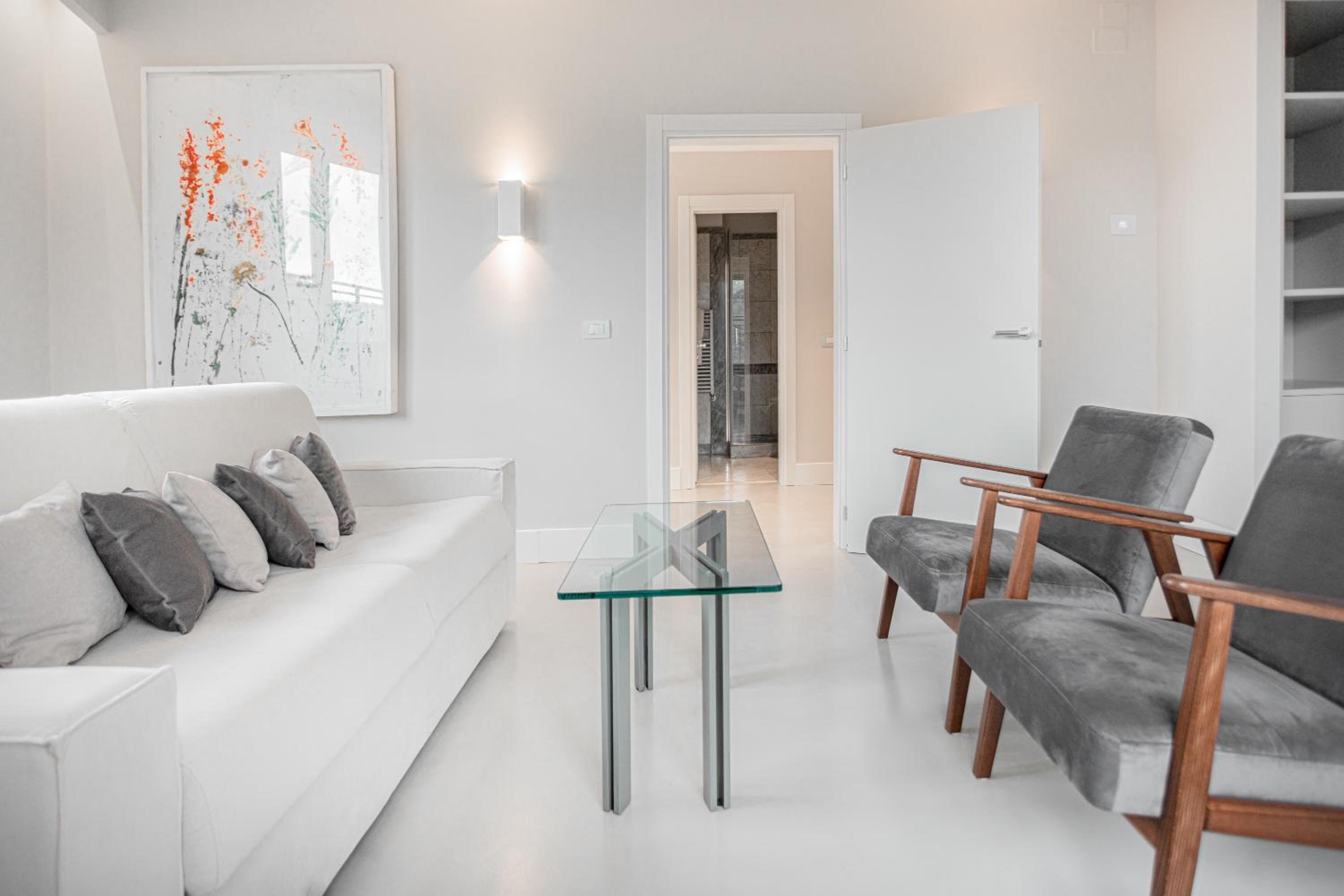 Suite - Photo 4