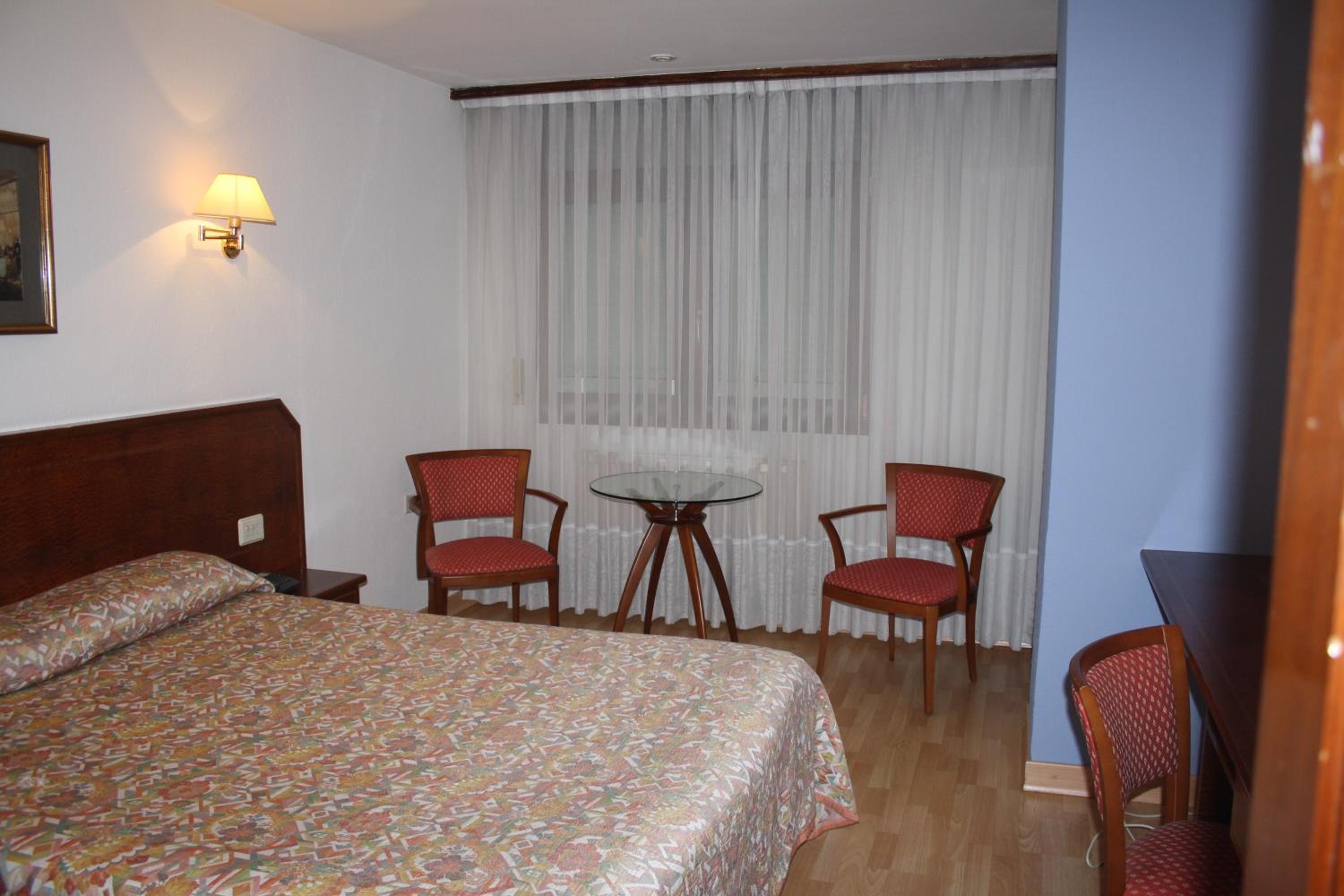 Habitación Doble o con Dos Camas