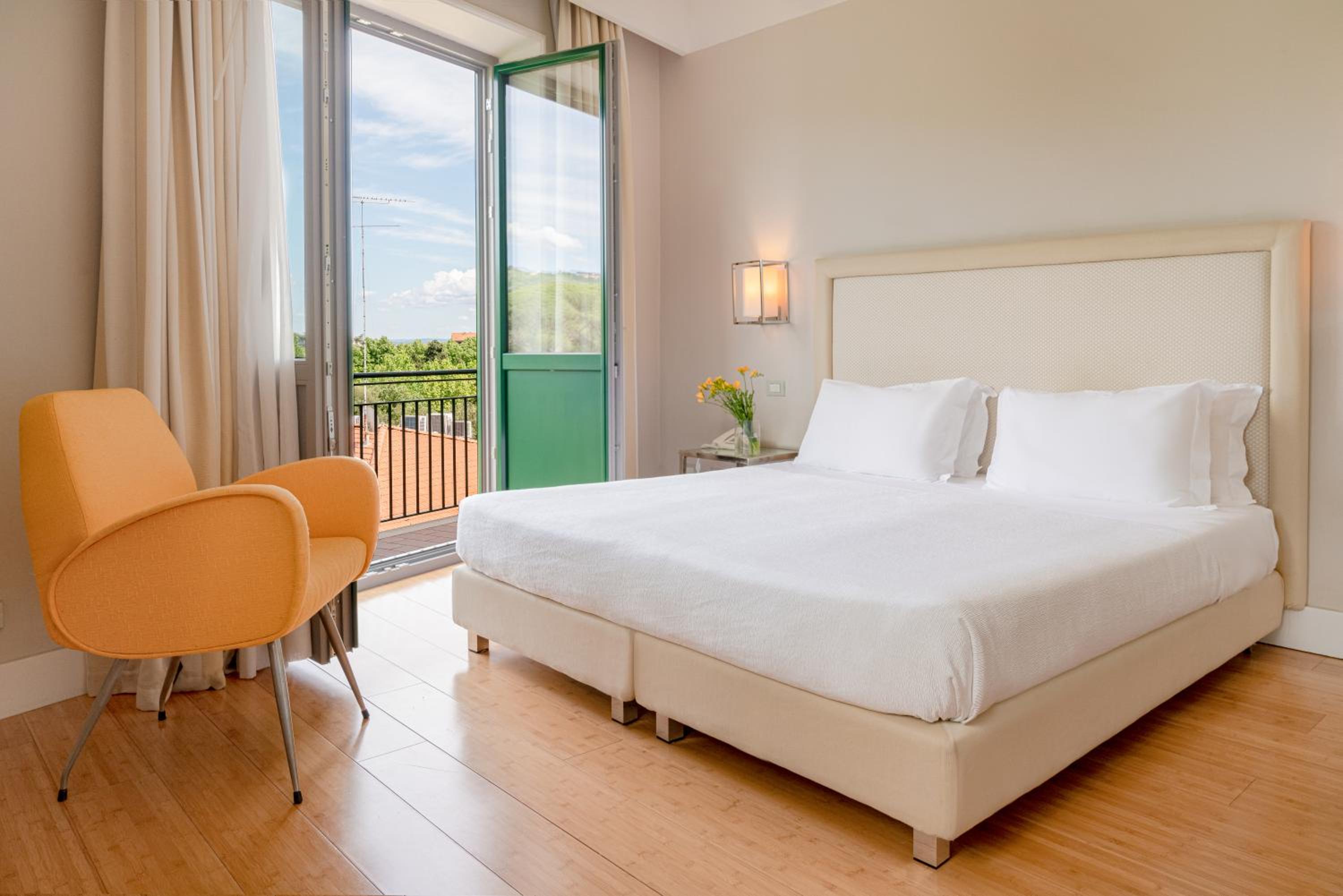 Suite with Terrace - Photo 1