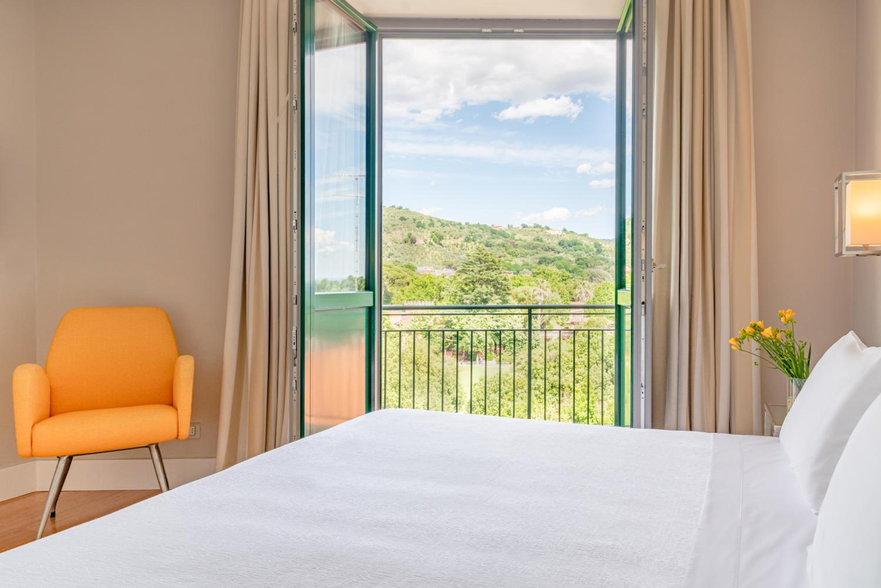 Suite with Terrace - Photo 5