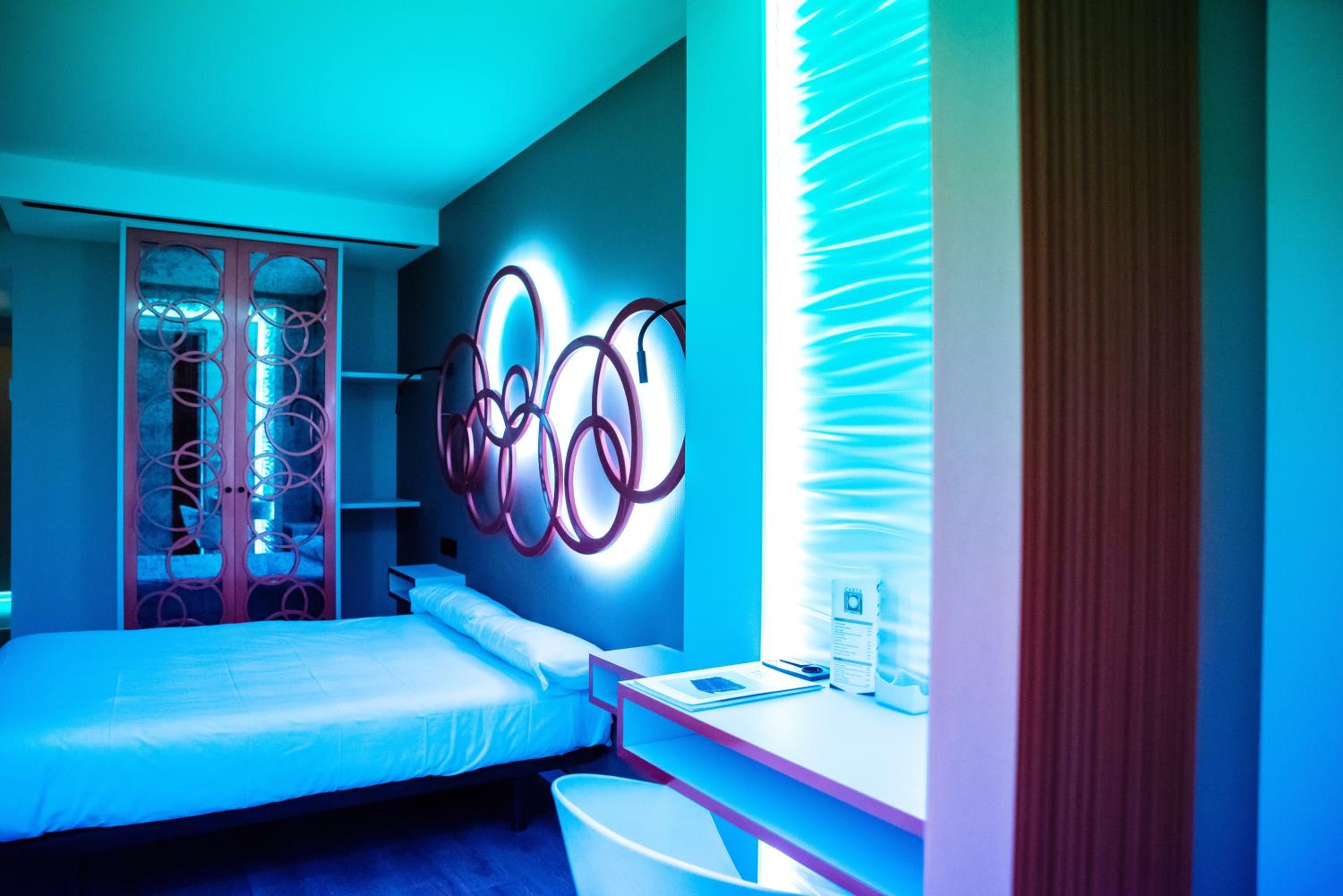Double or Twin Room - Photo 1
