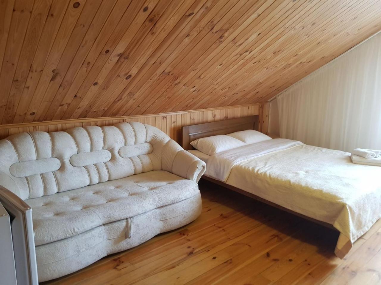 Classic Triple Room photo 2