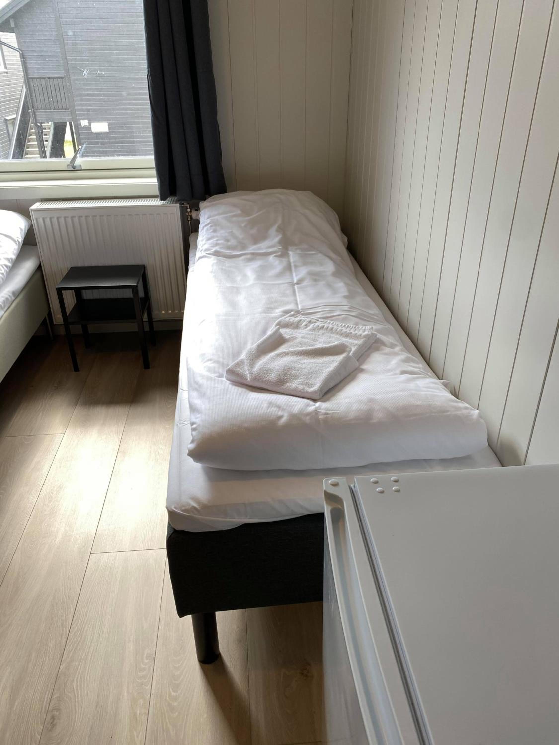 Budget Twin Room photo 2