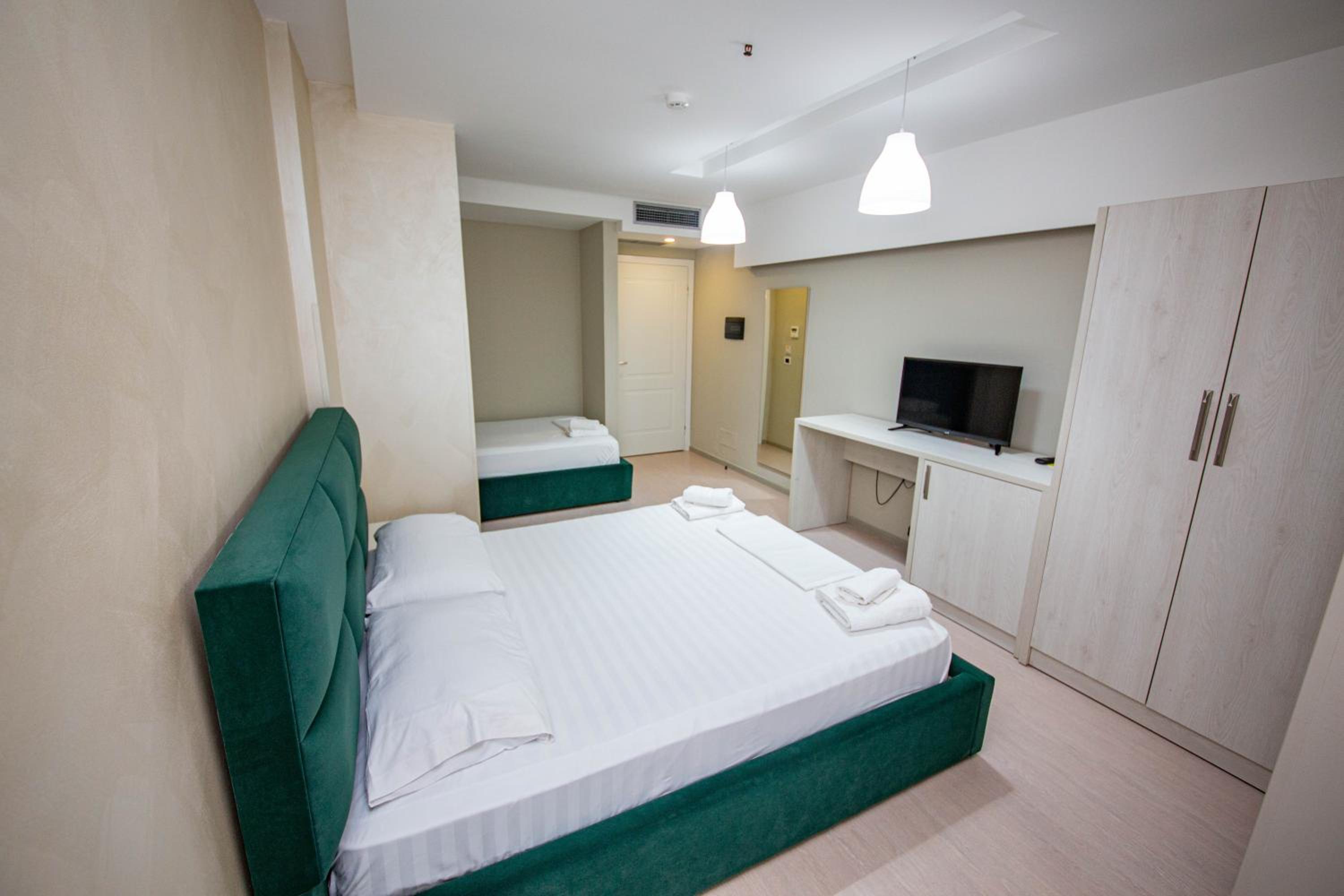 Triple Room with Balcony