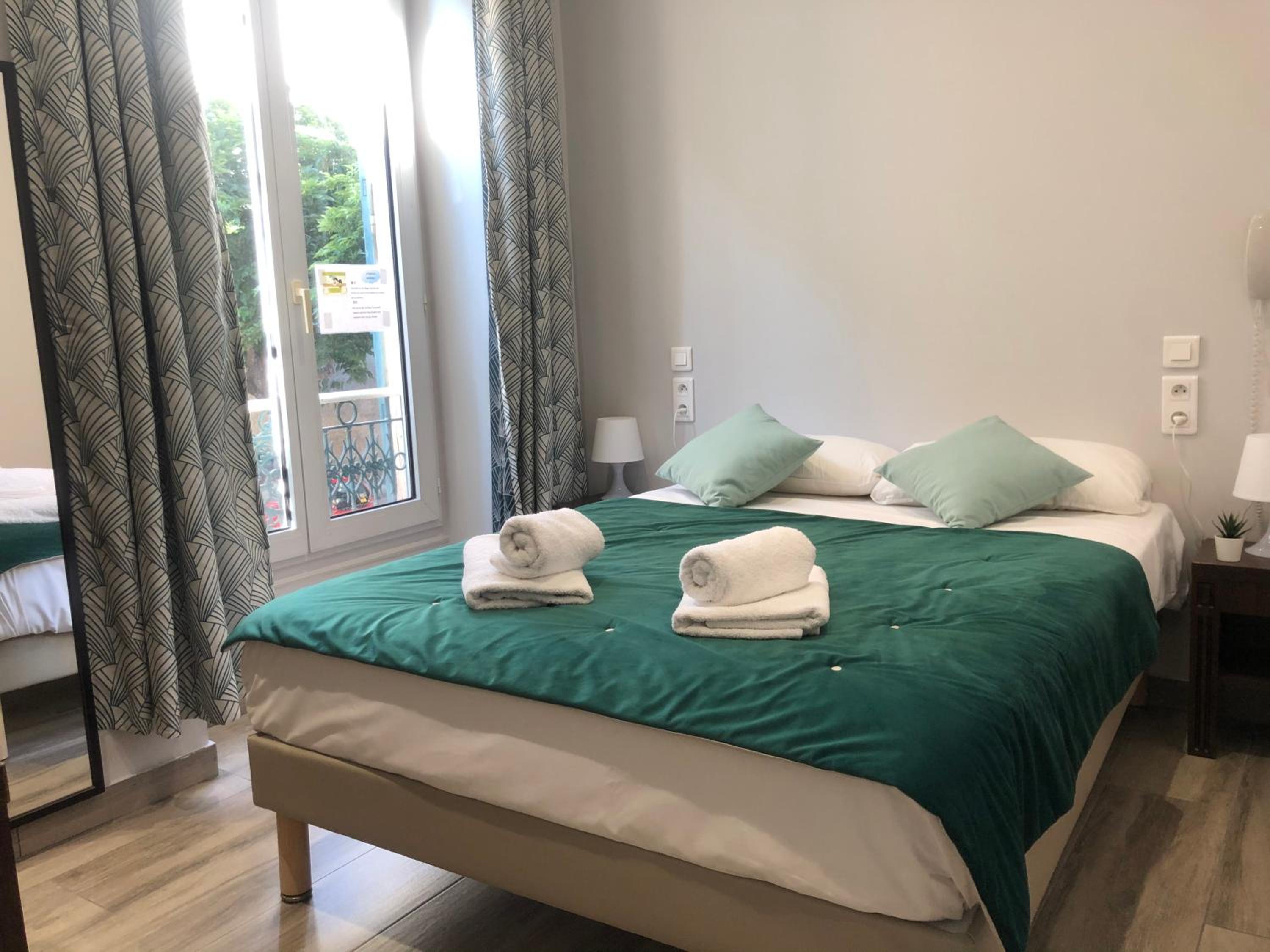 Double Room - Photo 1