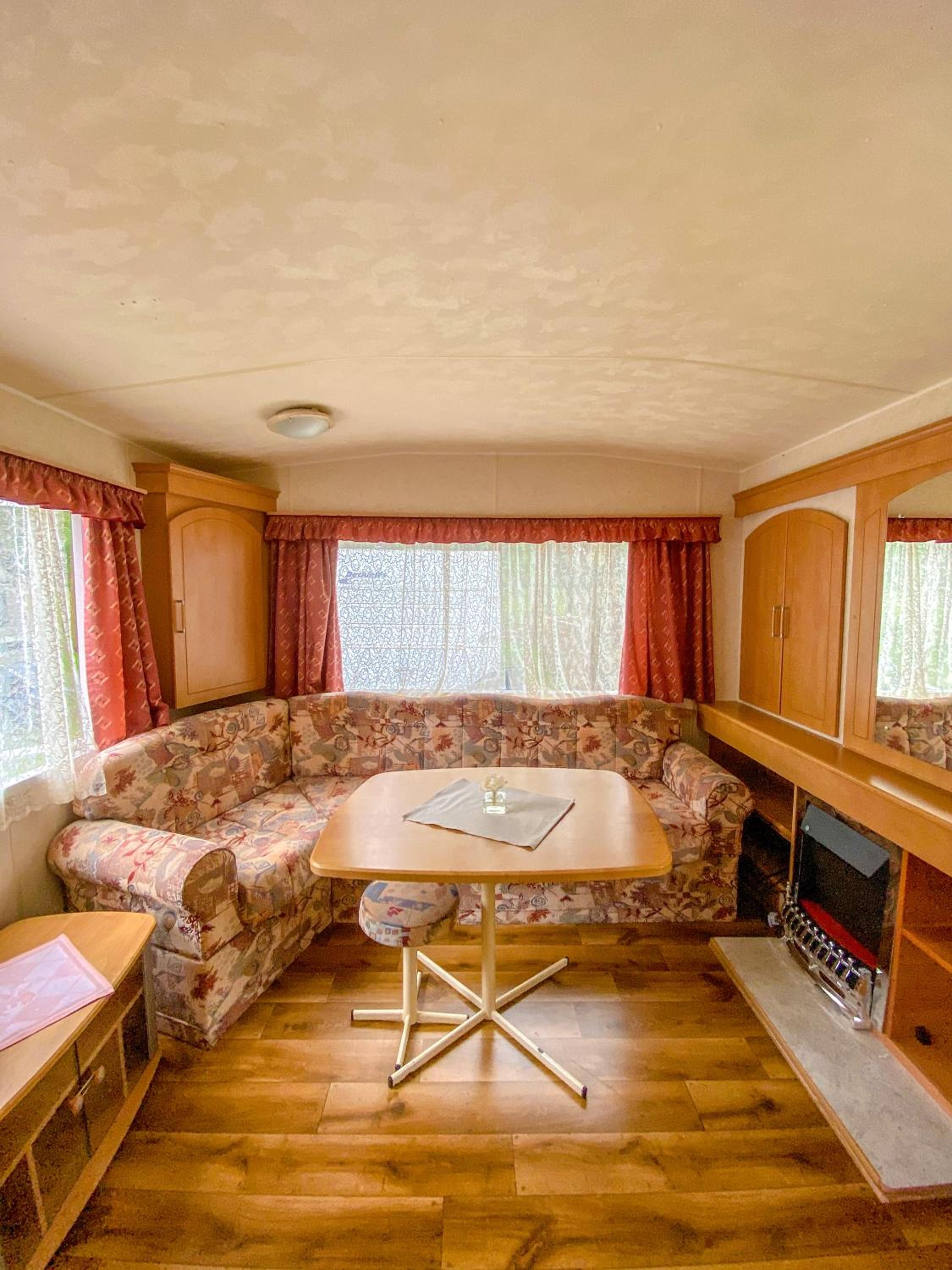 Mobile Home photo 1