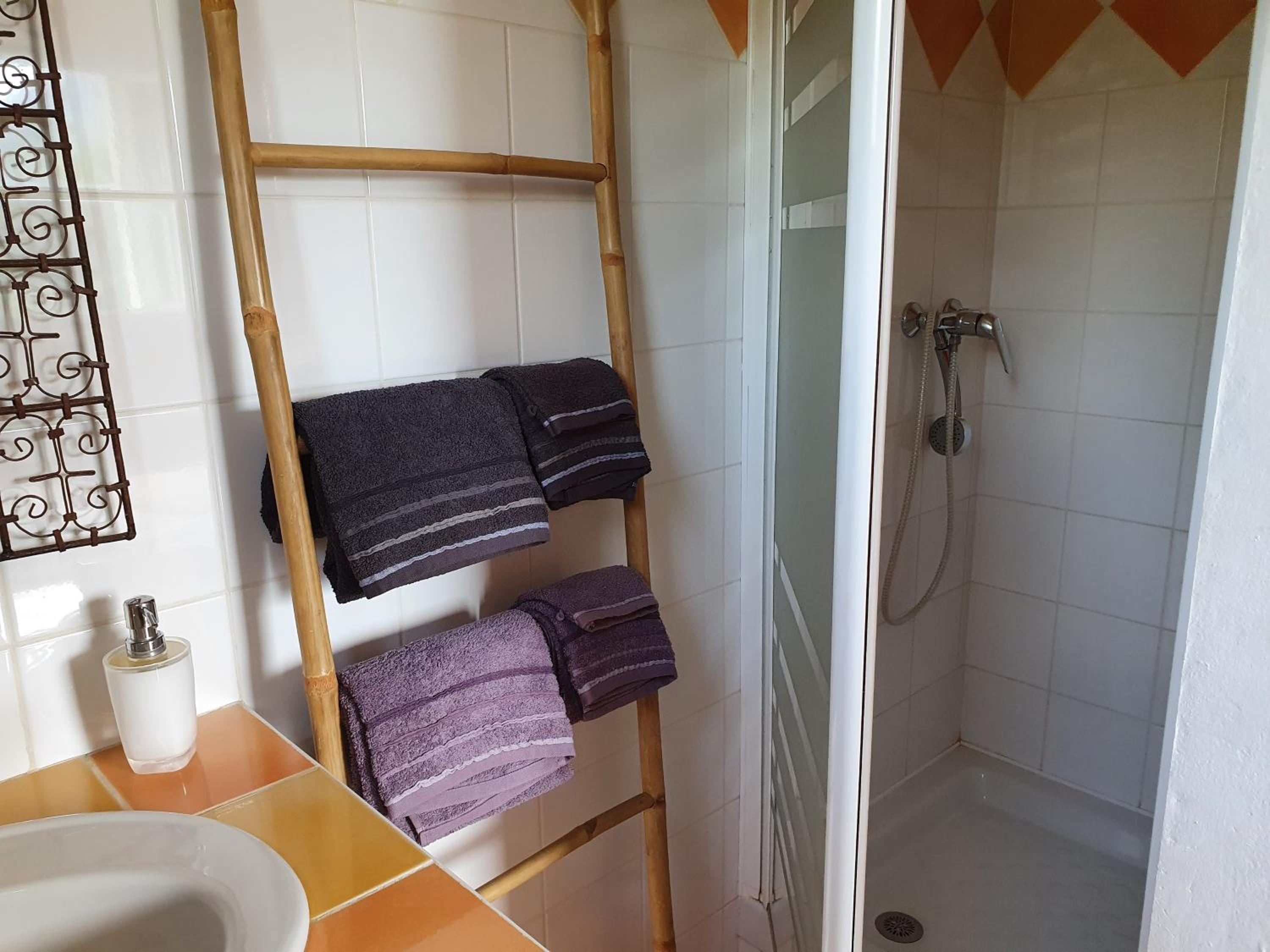One-Bedroom Suite photo 2