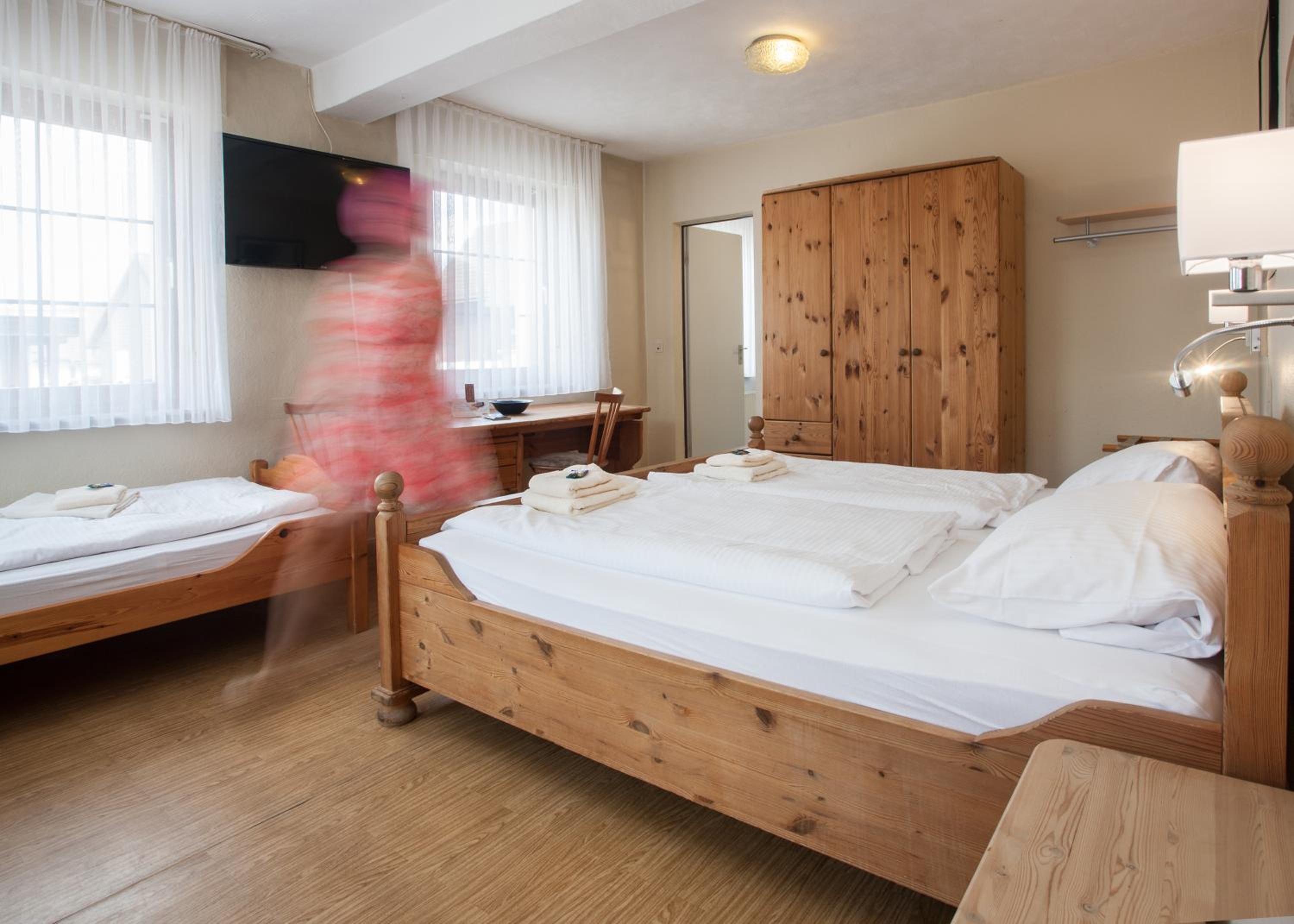 Standard Double Room photo 3