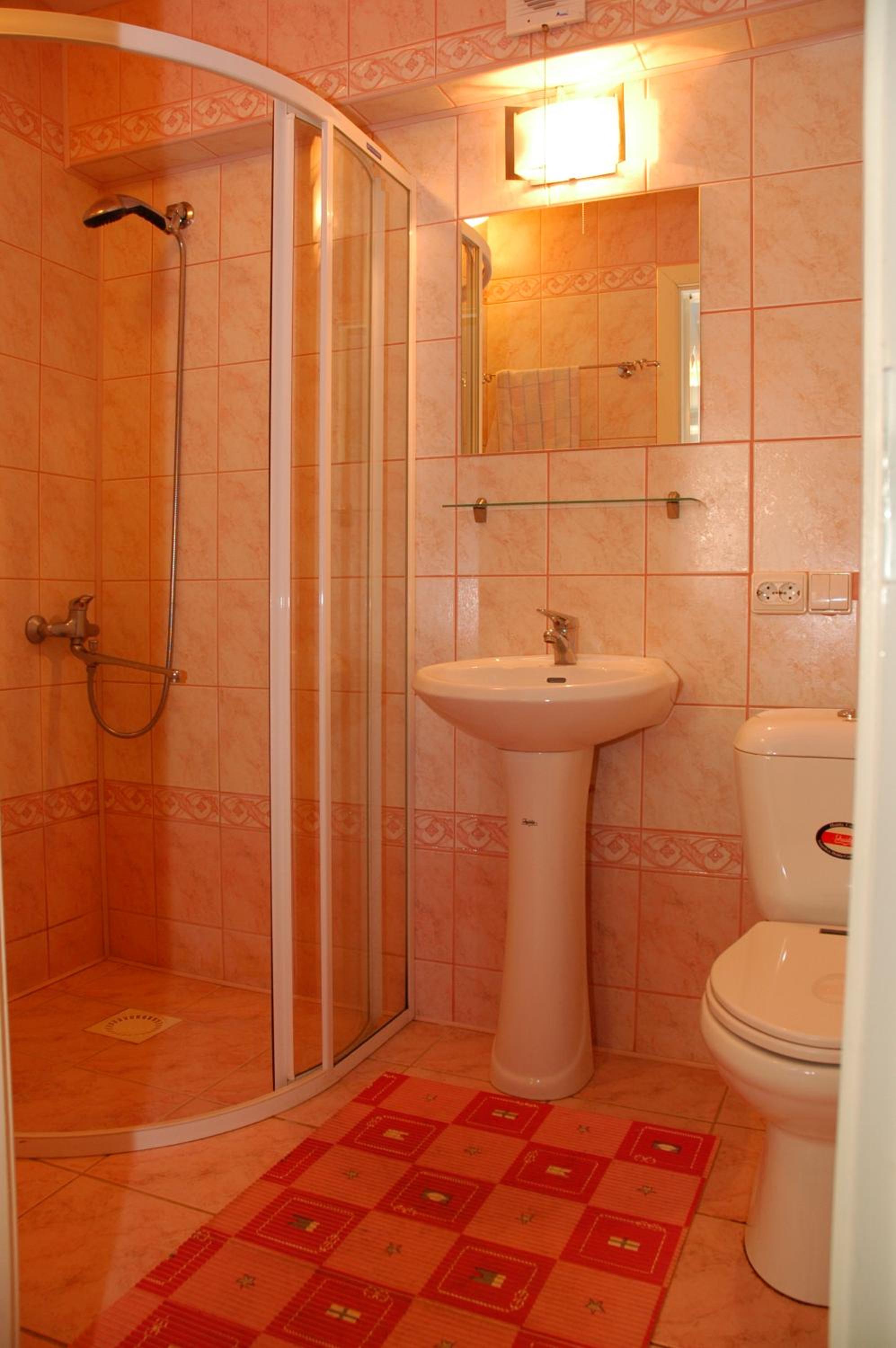 Standard Twin Room With Sofa photo 2