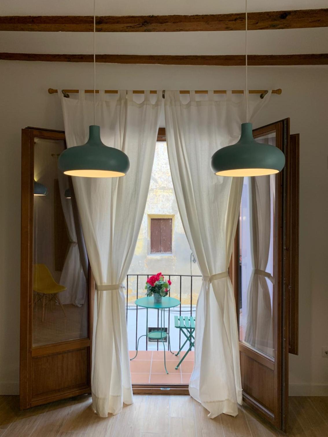 One-Bedroom Apartment with Balcony - Photo 8