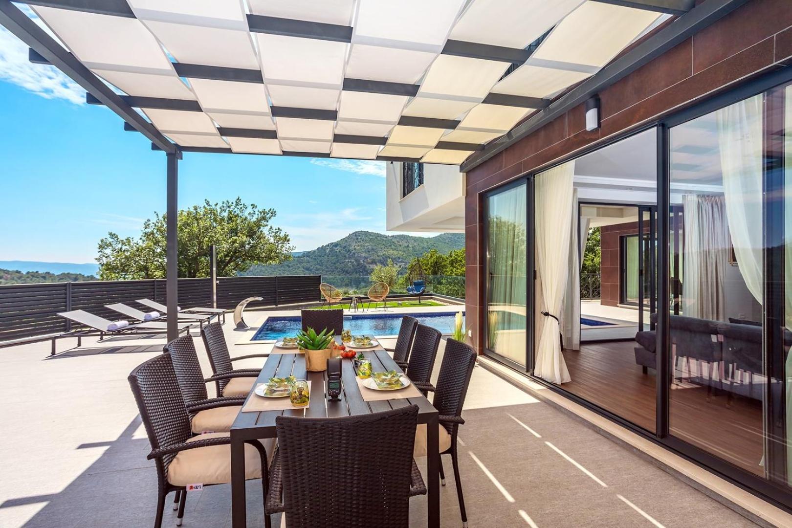 Villa with Private Pool photo 2
