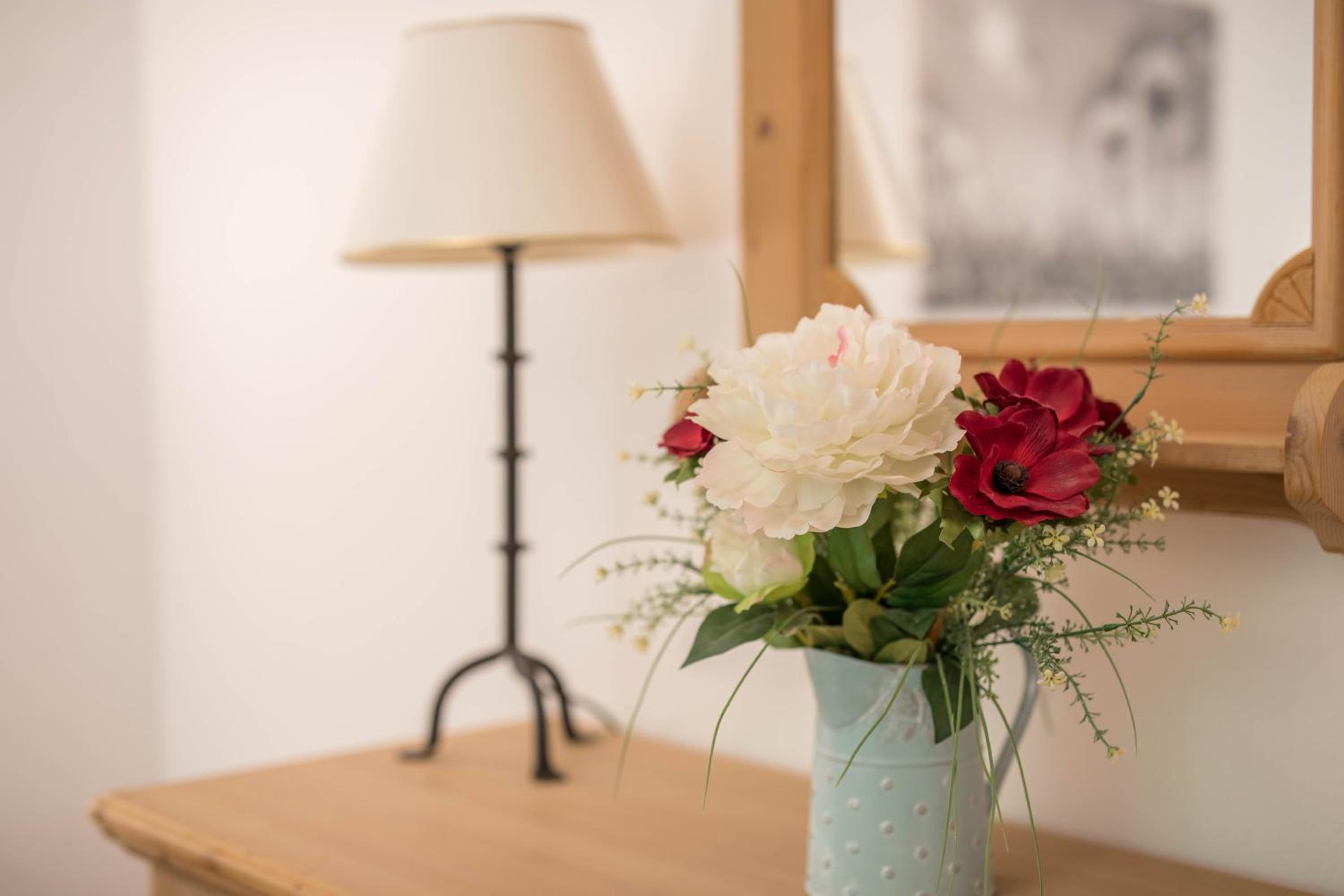 One-Bedroom Apartment with Garden photo 3
