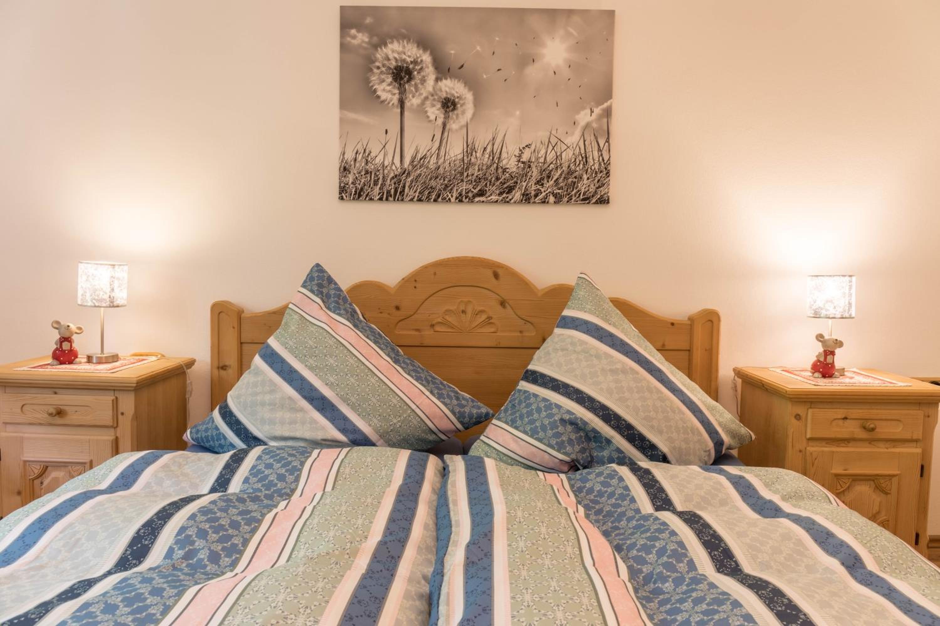 One-Bedroom Apartment with Garden photo 2