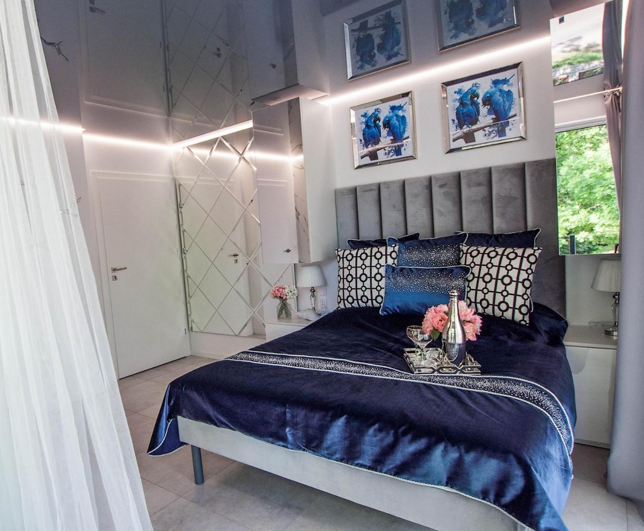 Double Room with Lake View photo 3
