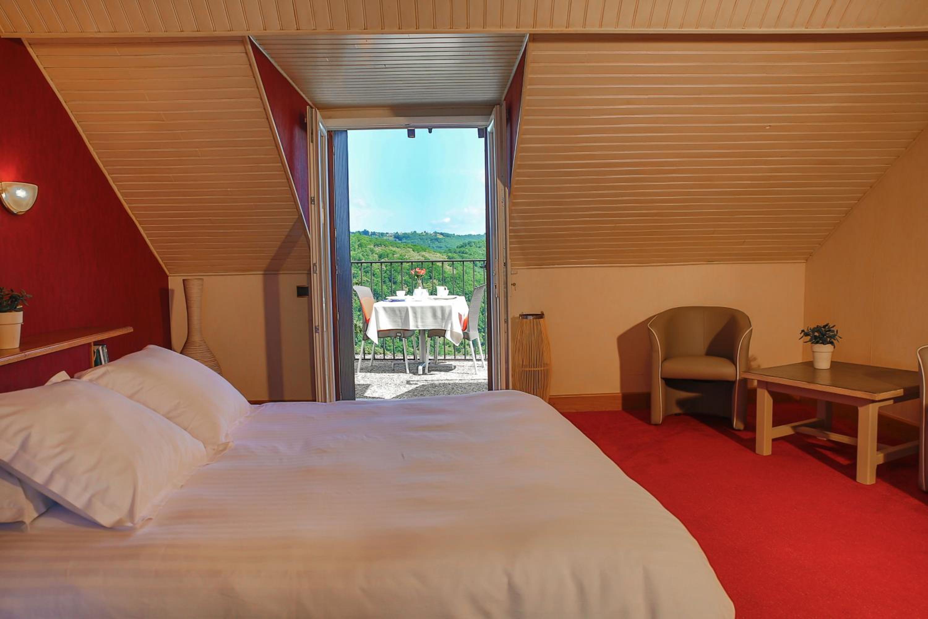 Superior Double Room photo 1