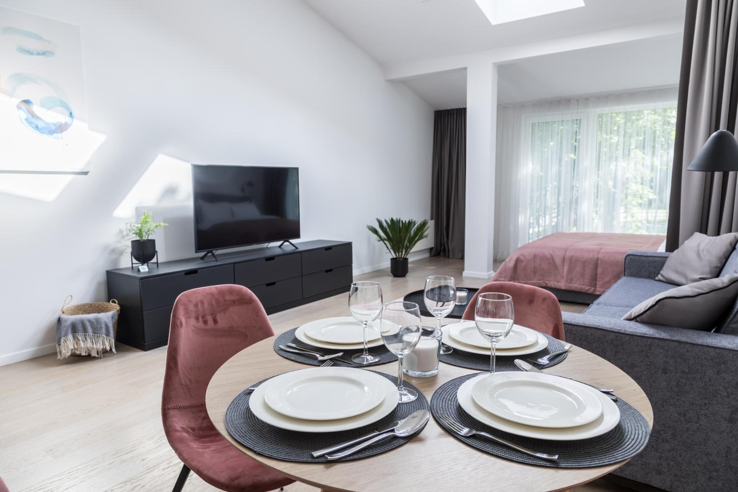 Deluxe Apartment