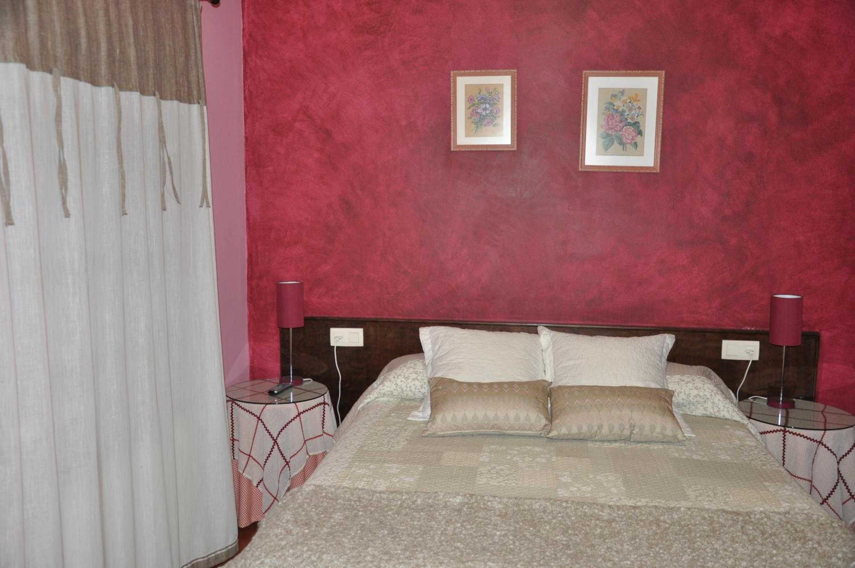 Habitación Doble o con Dos Camas