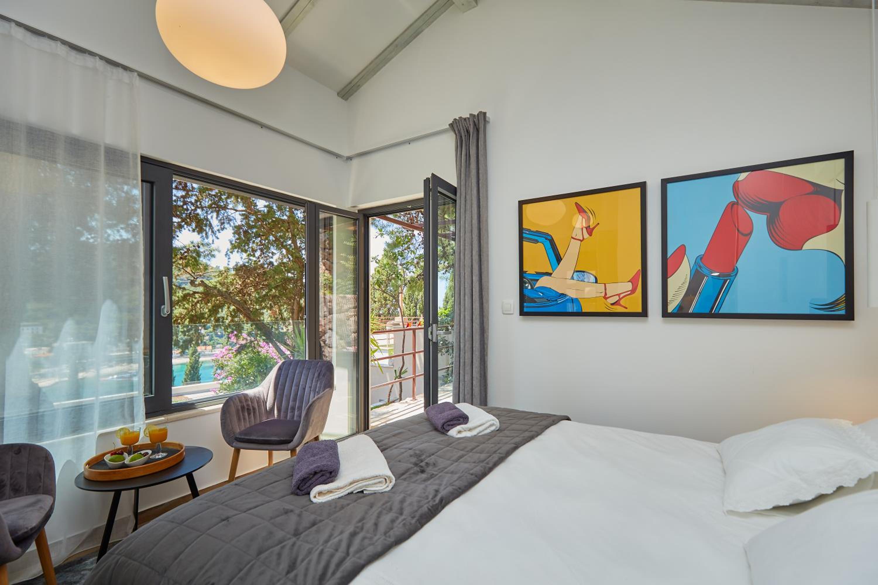 Studio with Sea View